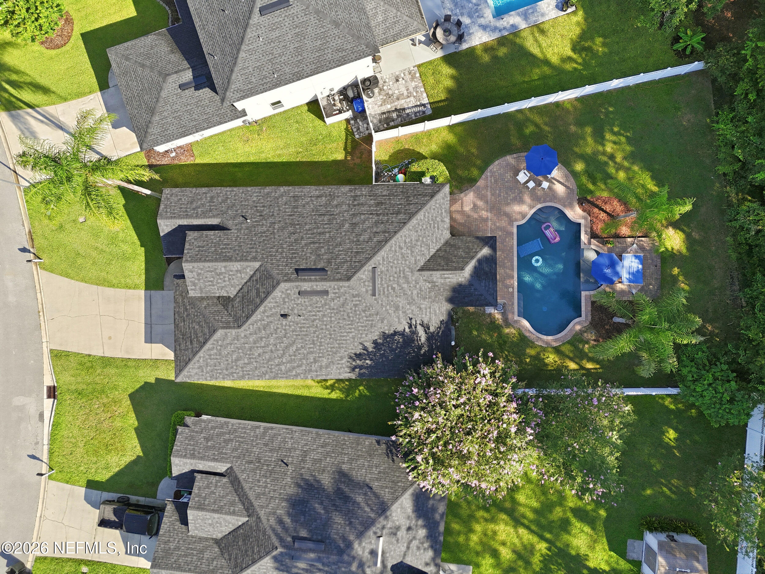 616 E TROPICAL Trace, St. Johns
