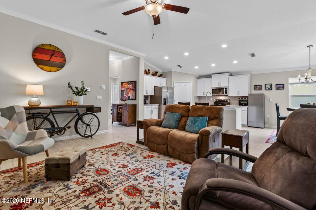 4345 GREEN RIVER Place