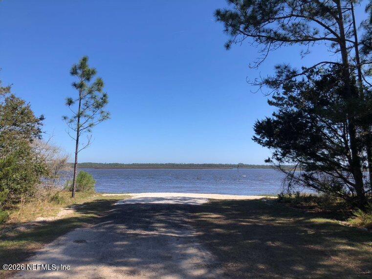 350 SETTLERS LANDING Drive