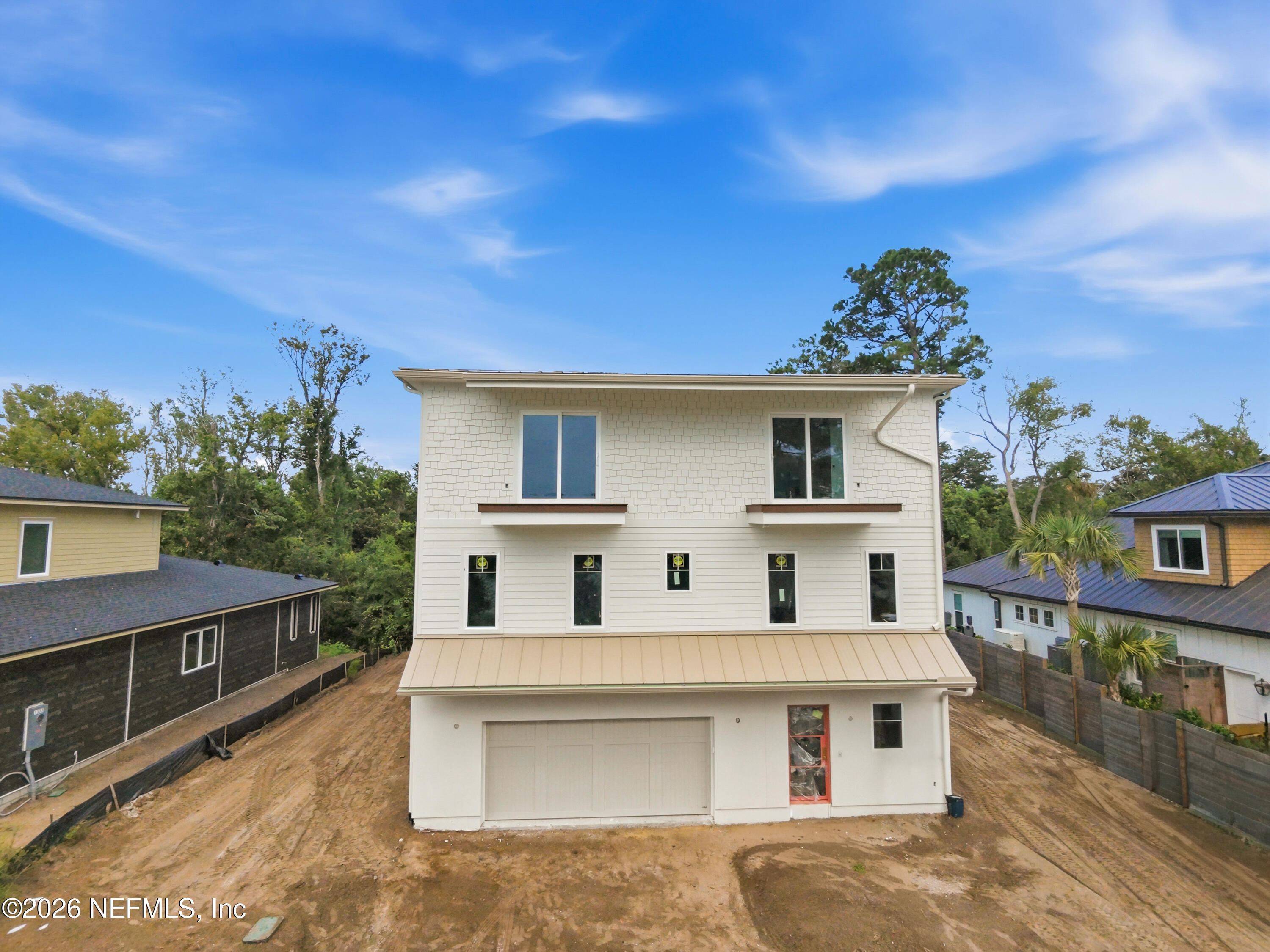 1329 ESTRELA Lane
