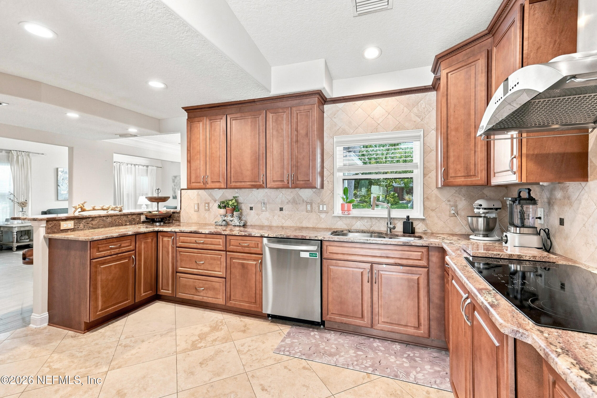 1407 RIVERGATE Drive