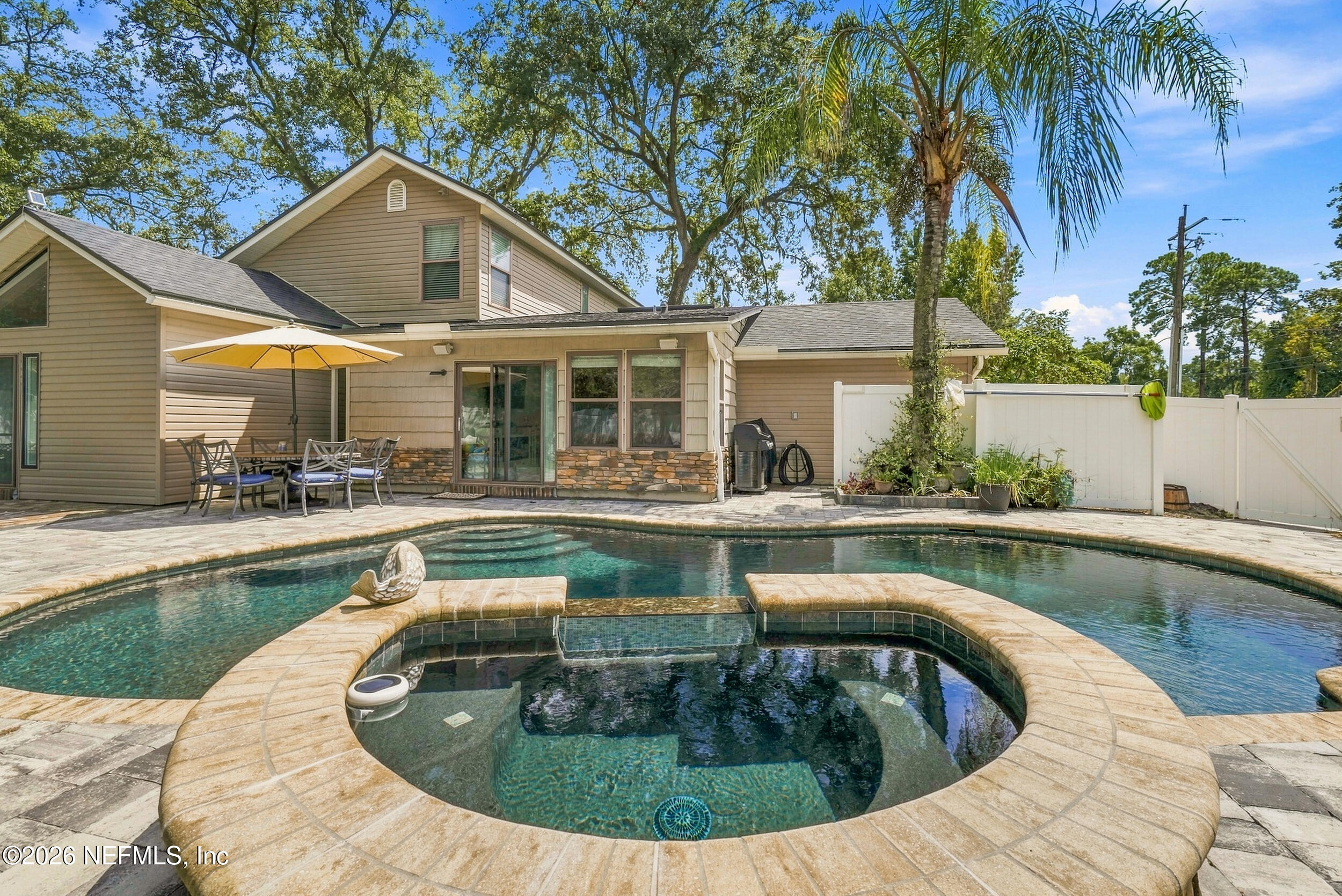 1407 RIVERGATE Drive