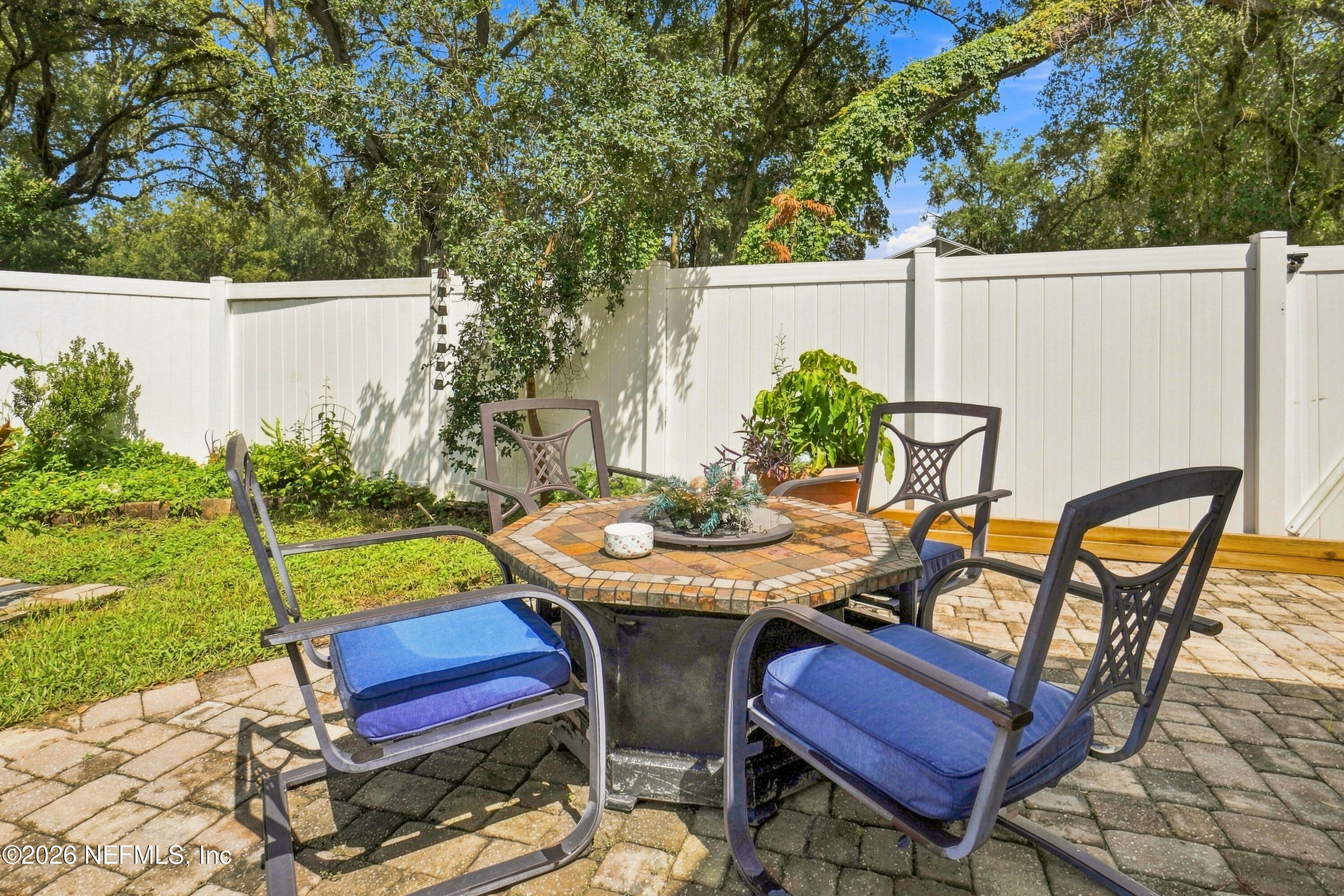 1407 RIVERGATE Drive