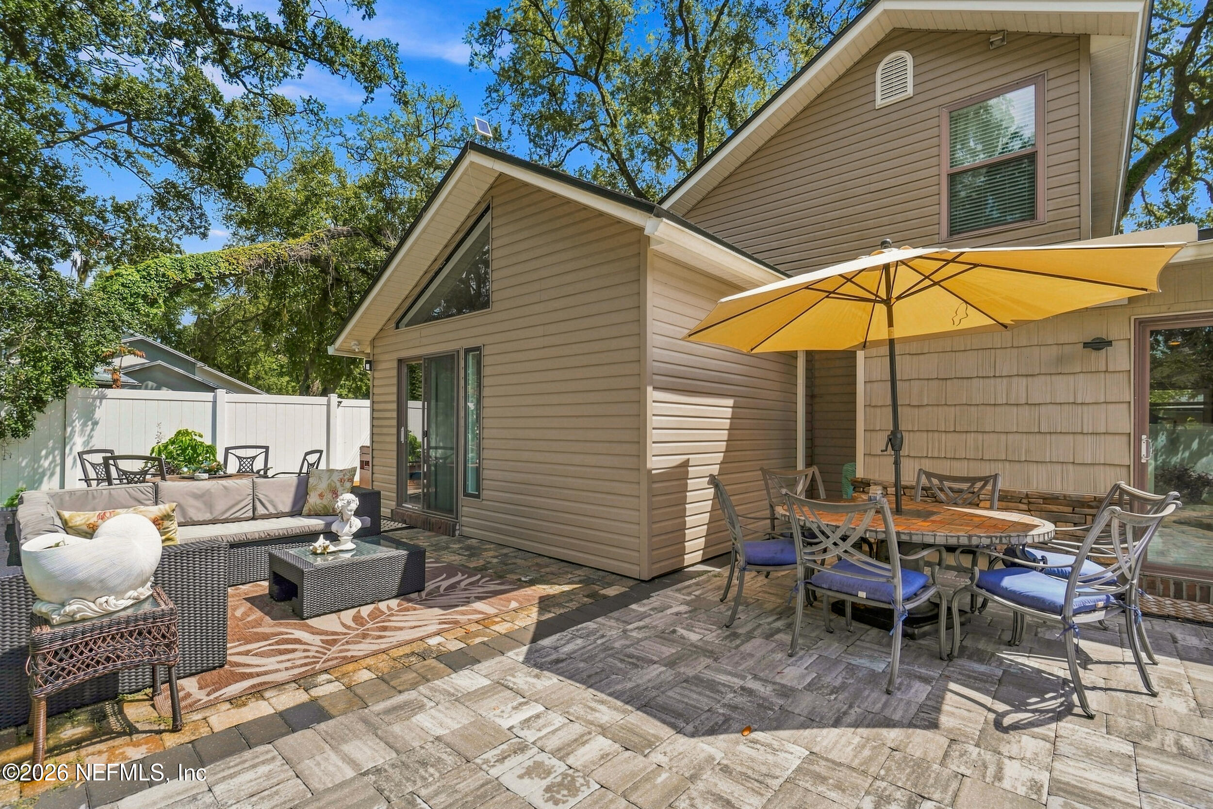 1407 RIVERGATE Drive
