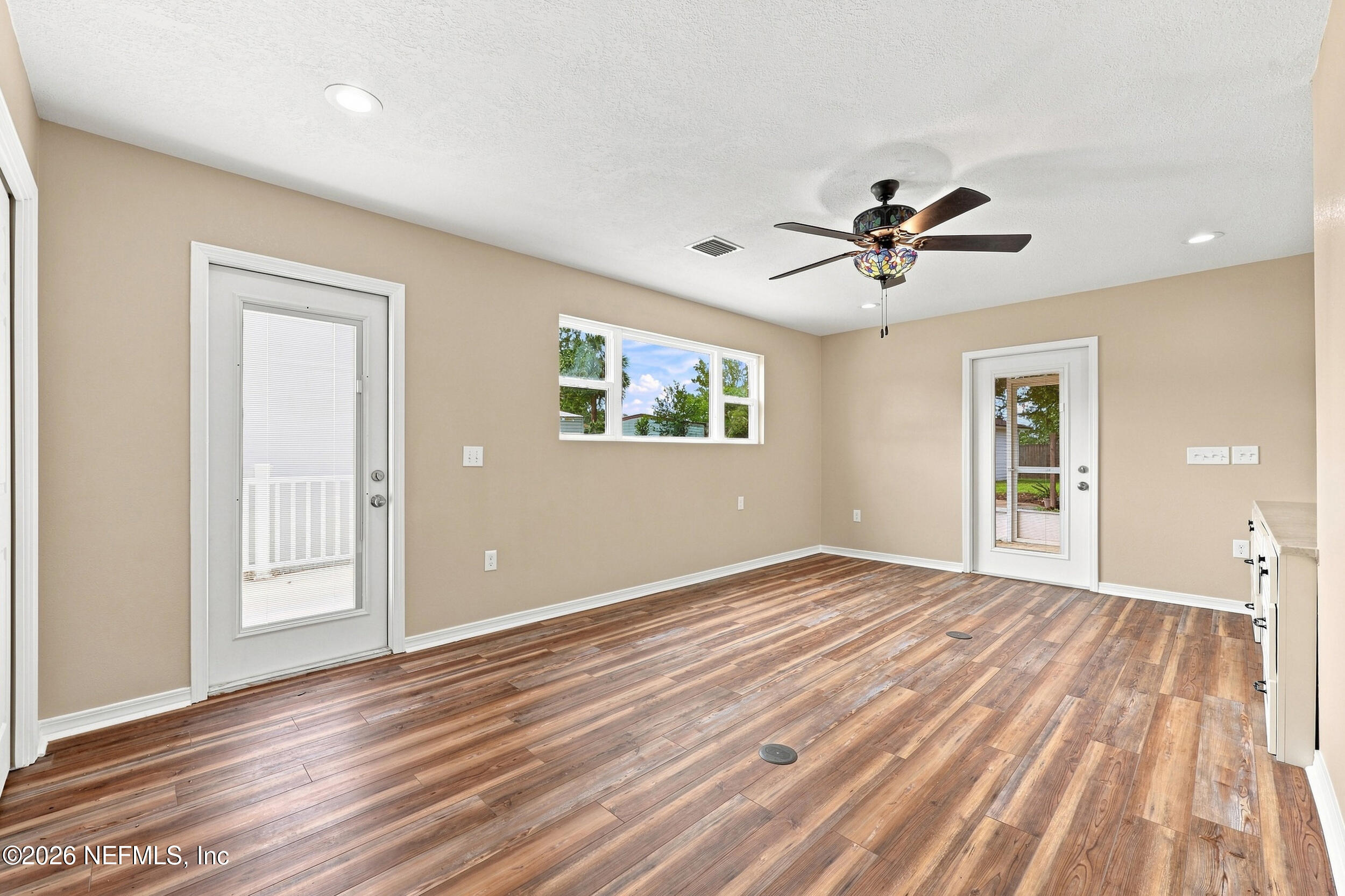 2069 MONMOUTH Circle