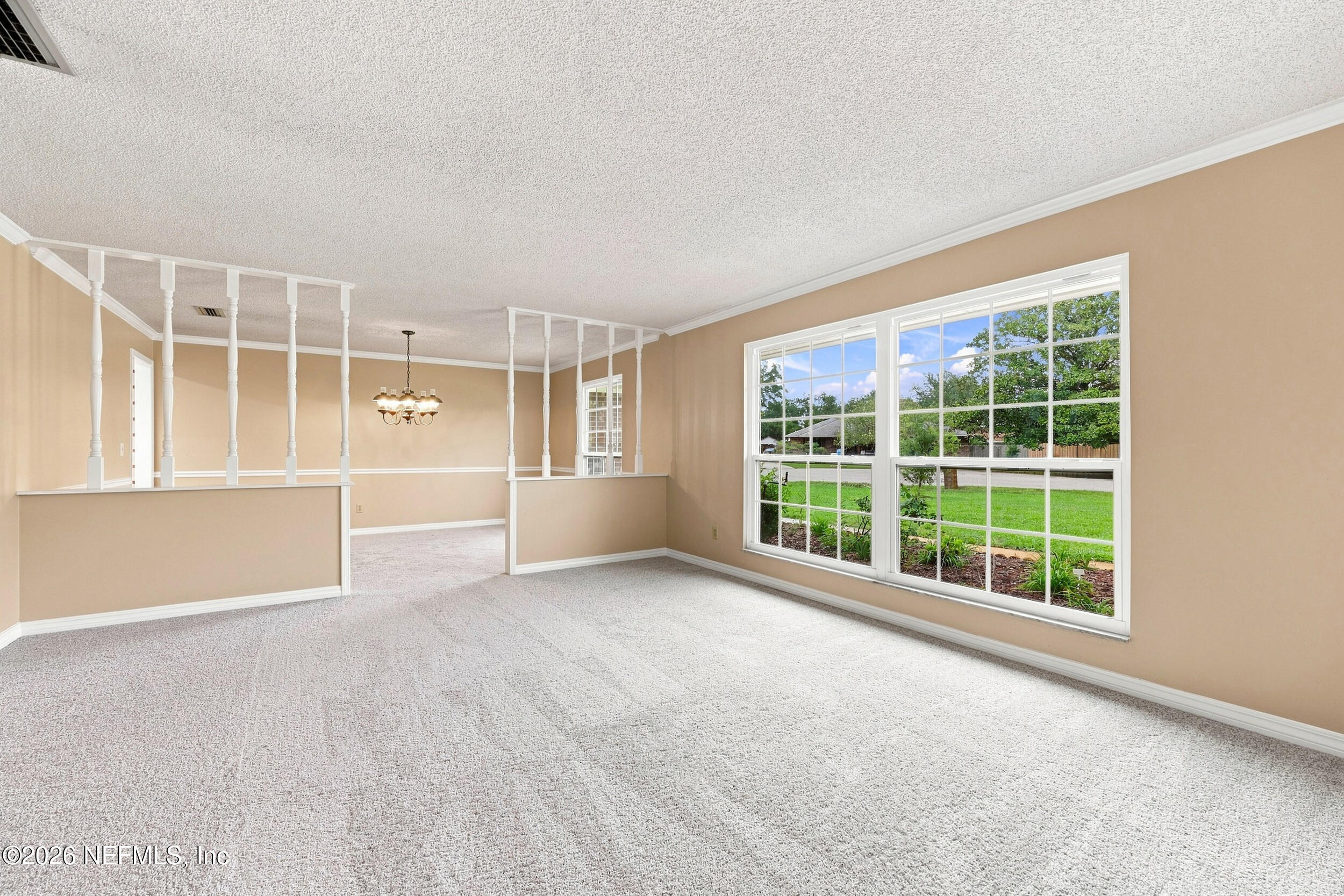 2069 MONMOUTH Circle