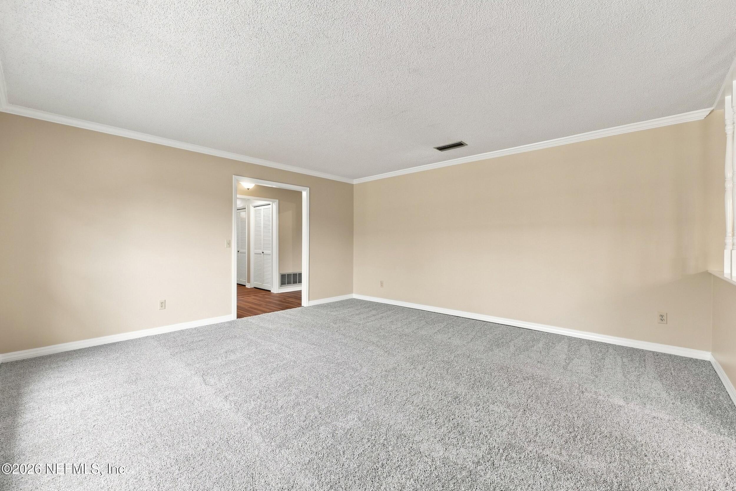 2069 MONMOUTH Circle