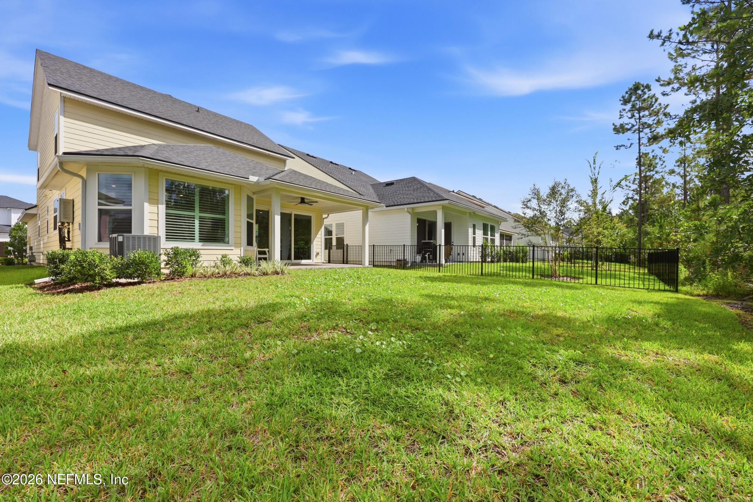 365 BLUE HAMPTON Drive