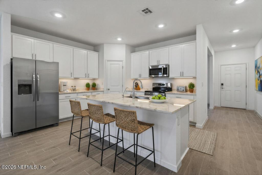 2636 FIELD DAISY Lane