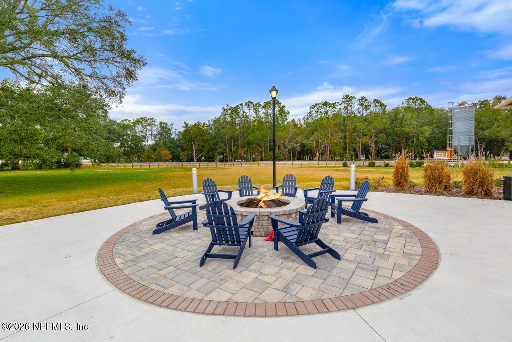 2636 FIELD DAISY Lane