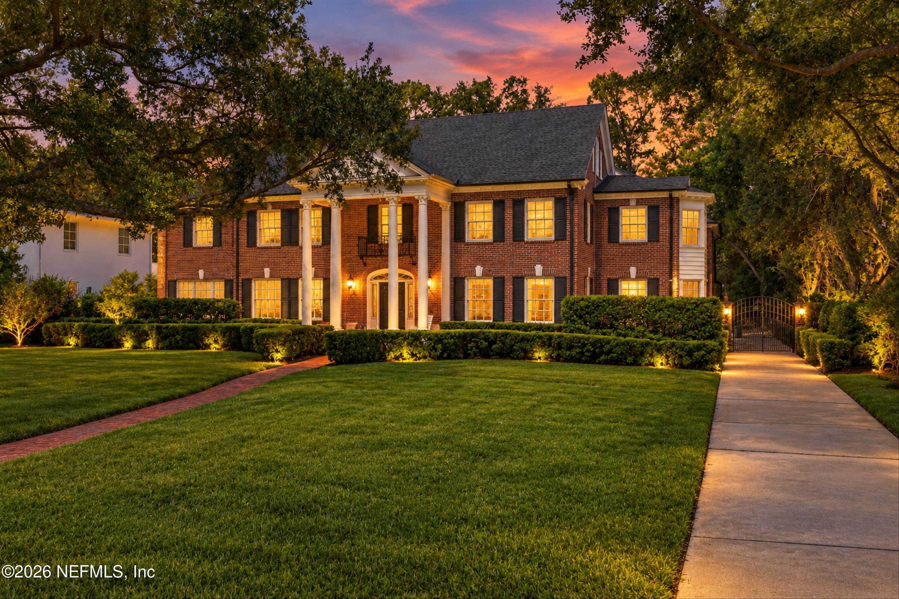959 MAPLE Lane