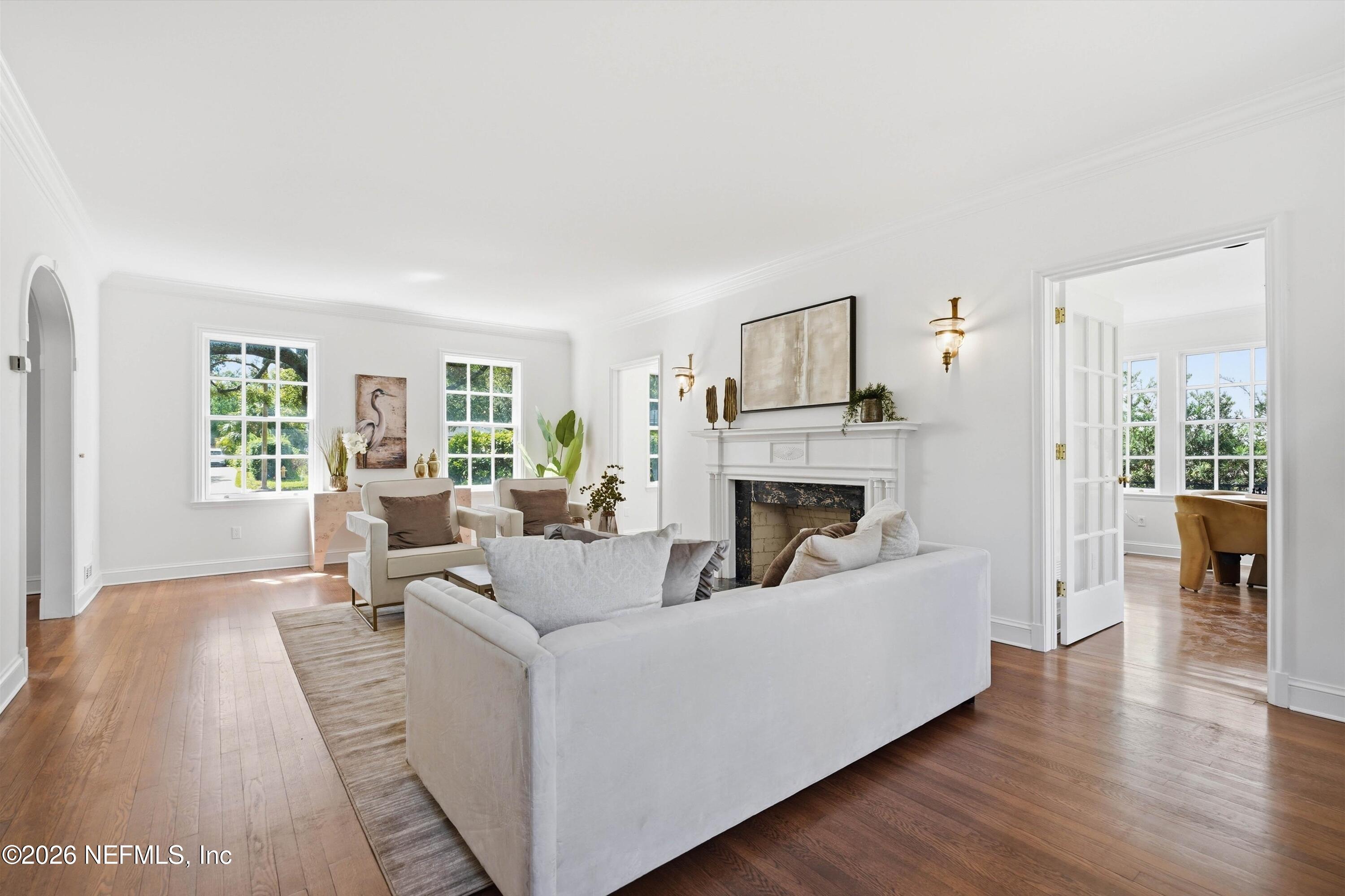 959 MAPLE Lane