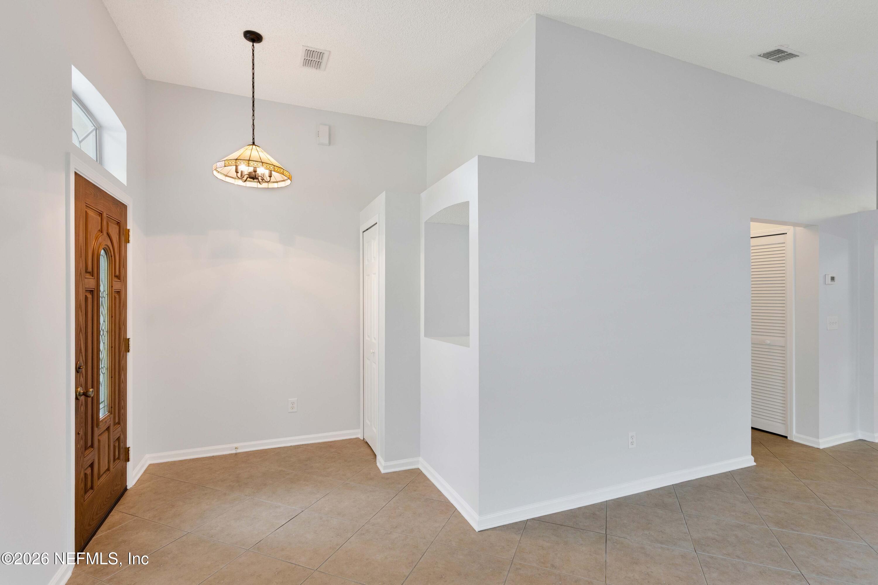 1410 RUNES Court
