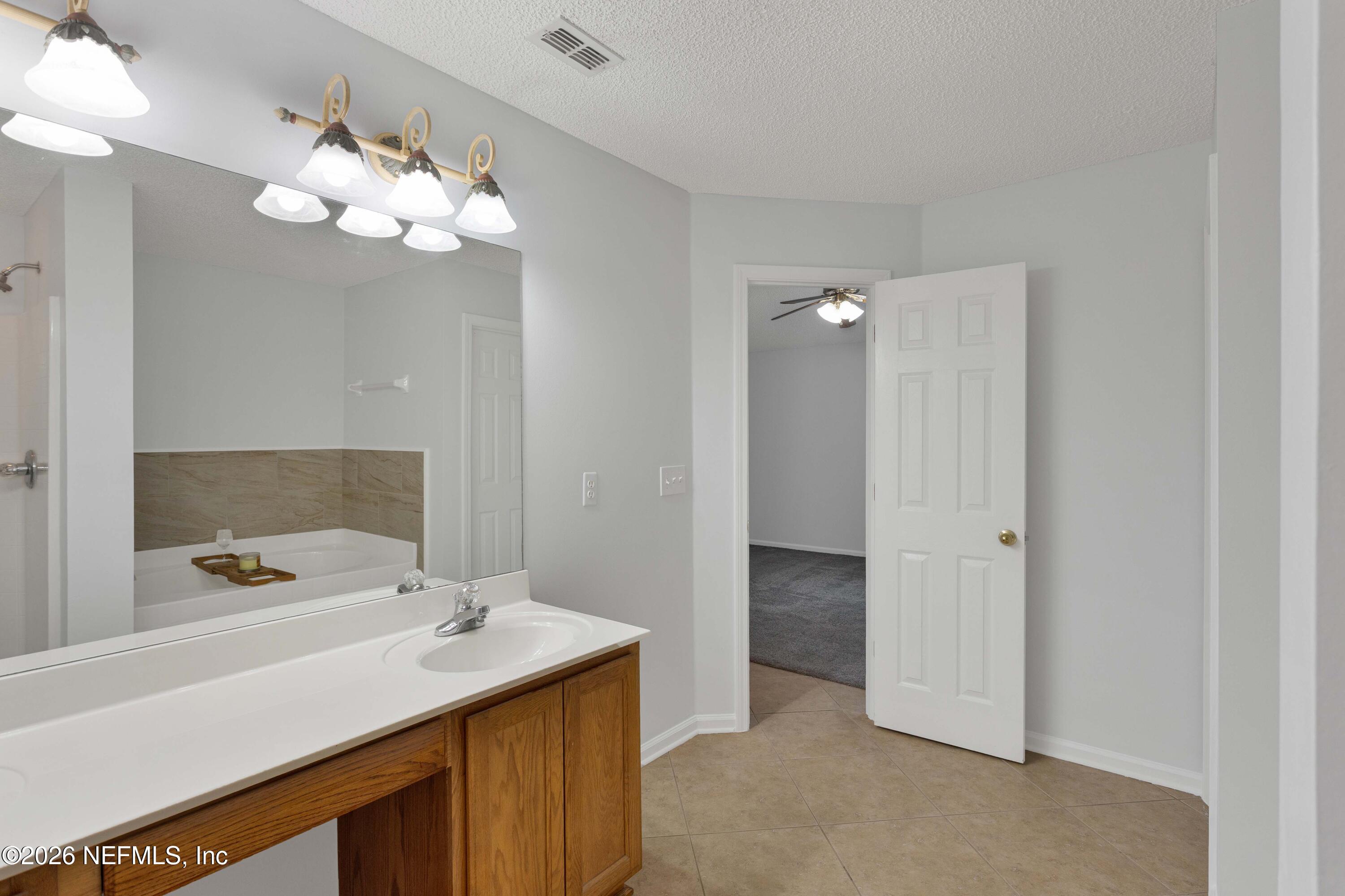 1410 RUNES Court