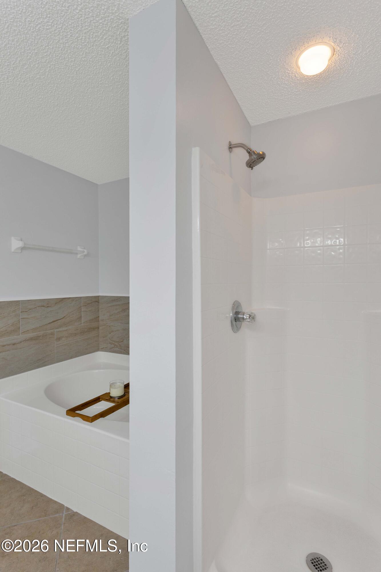 1410 RUNES Court