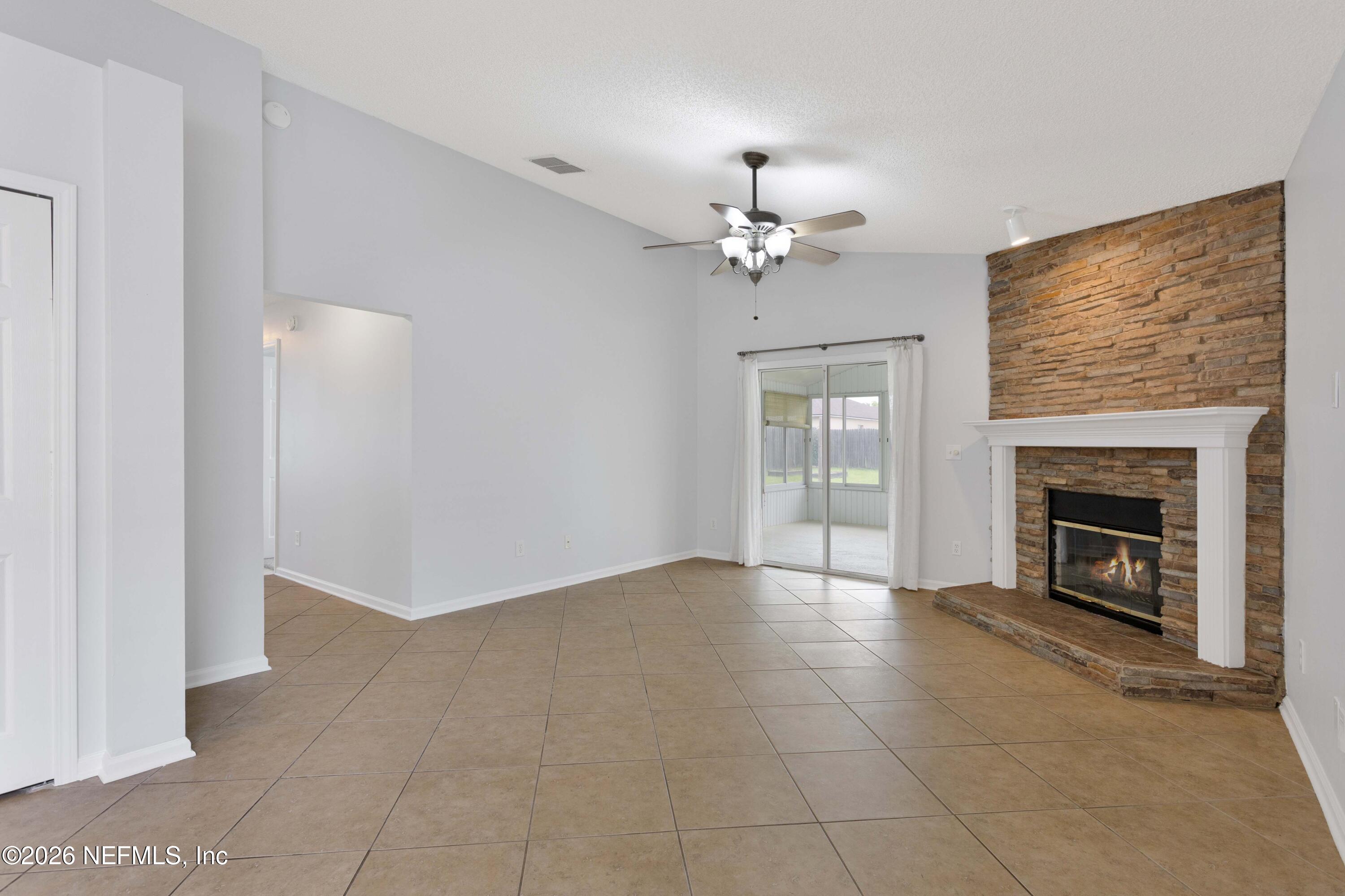 1410 RUNES Court