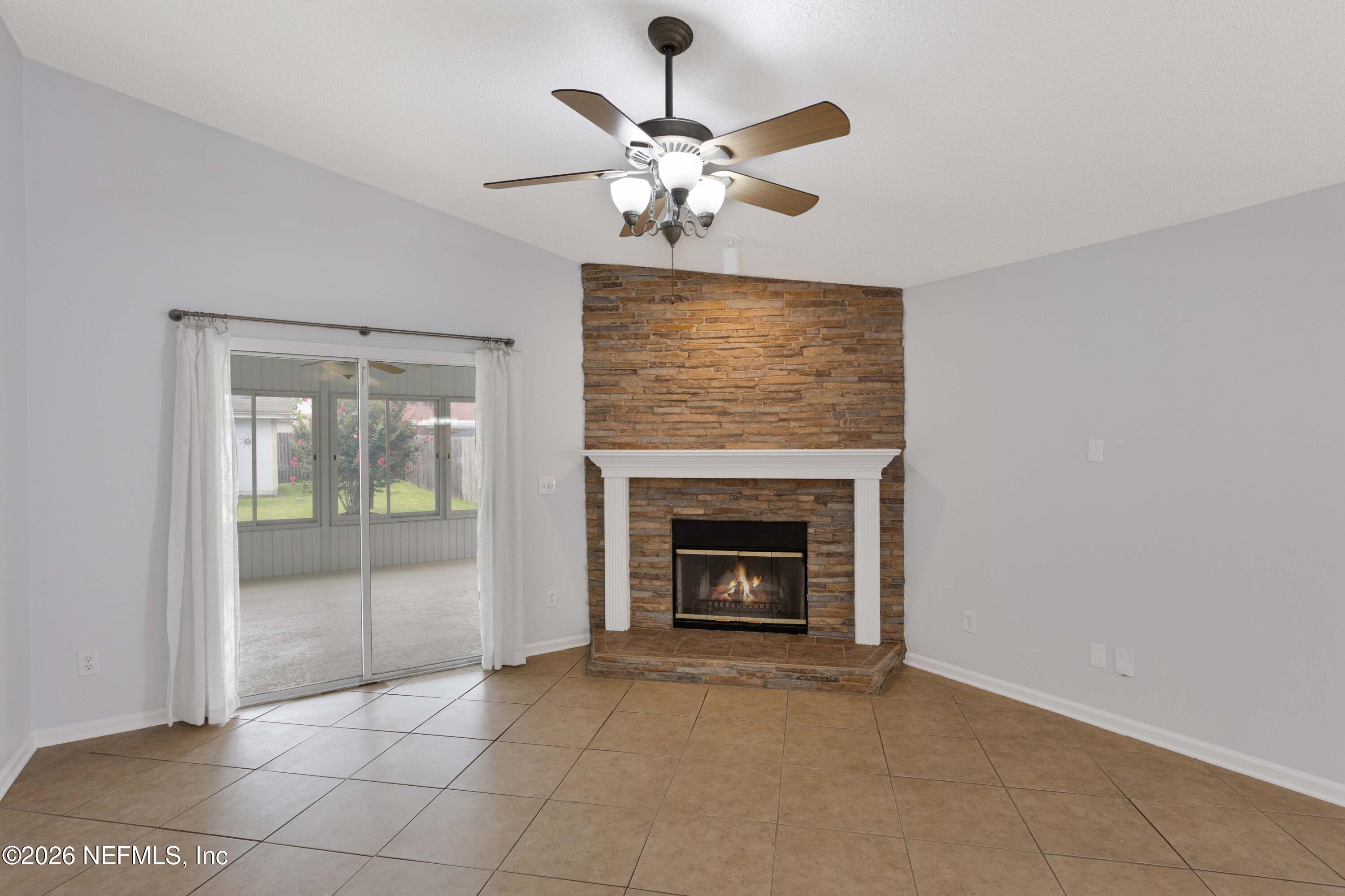 1410 RUNES Court