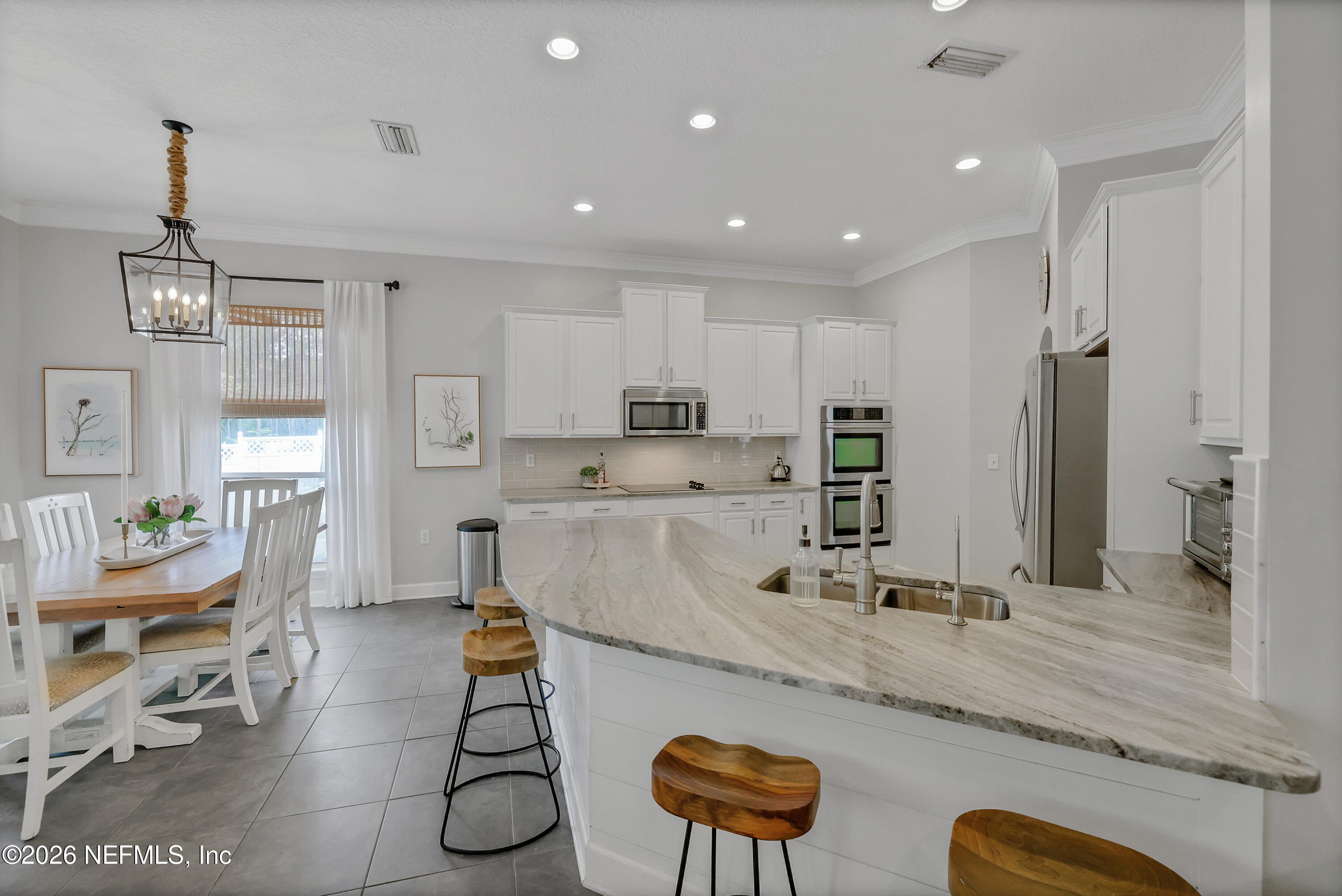 4933 BLACKHAWK Drive, St. Johns