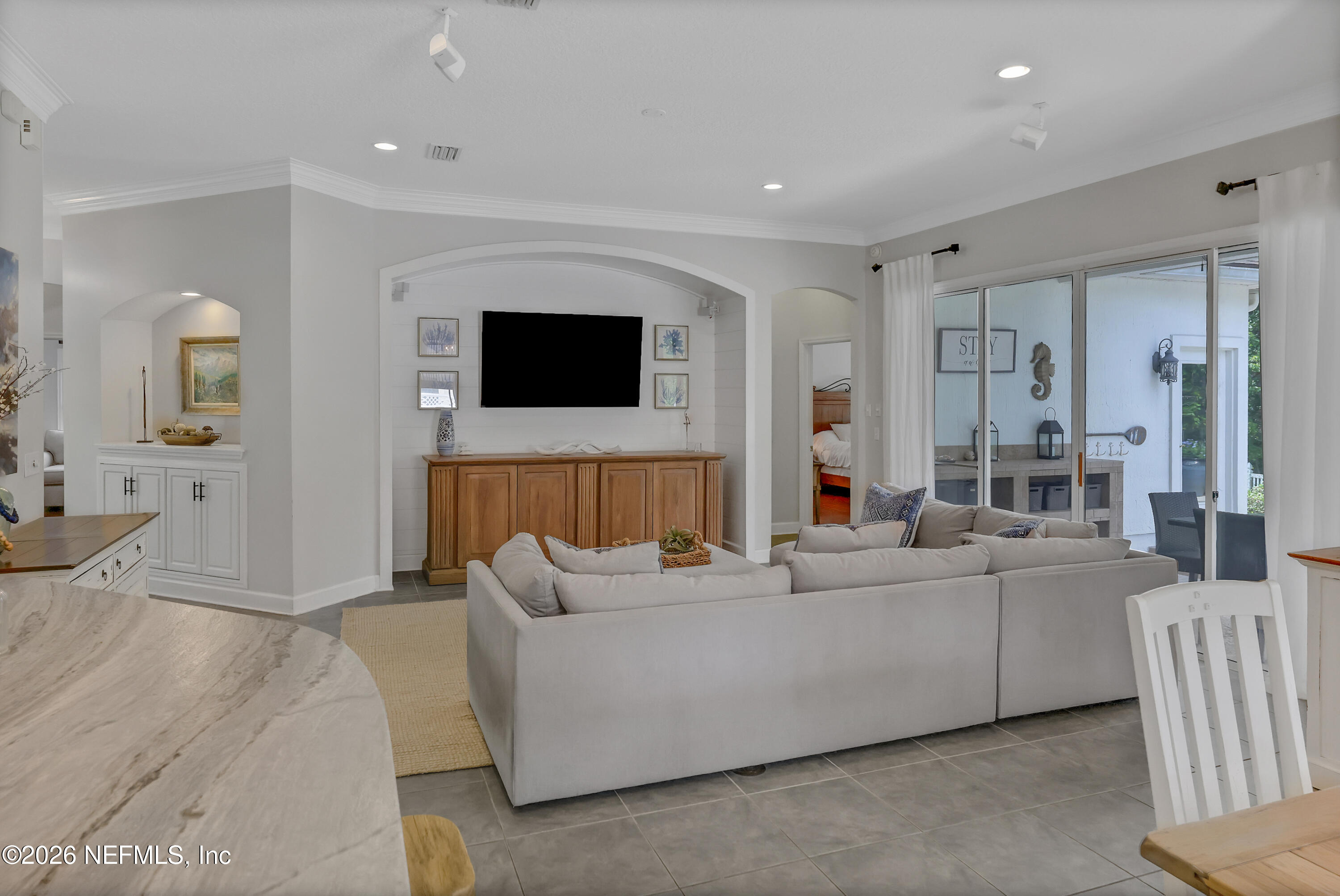 4933 BLACKHAWK Drive, St. Johns