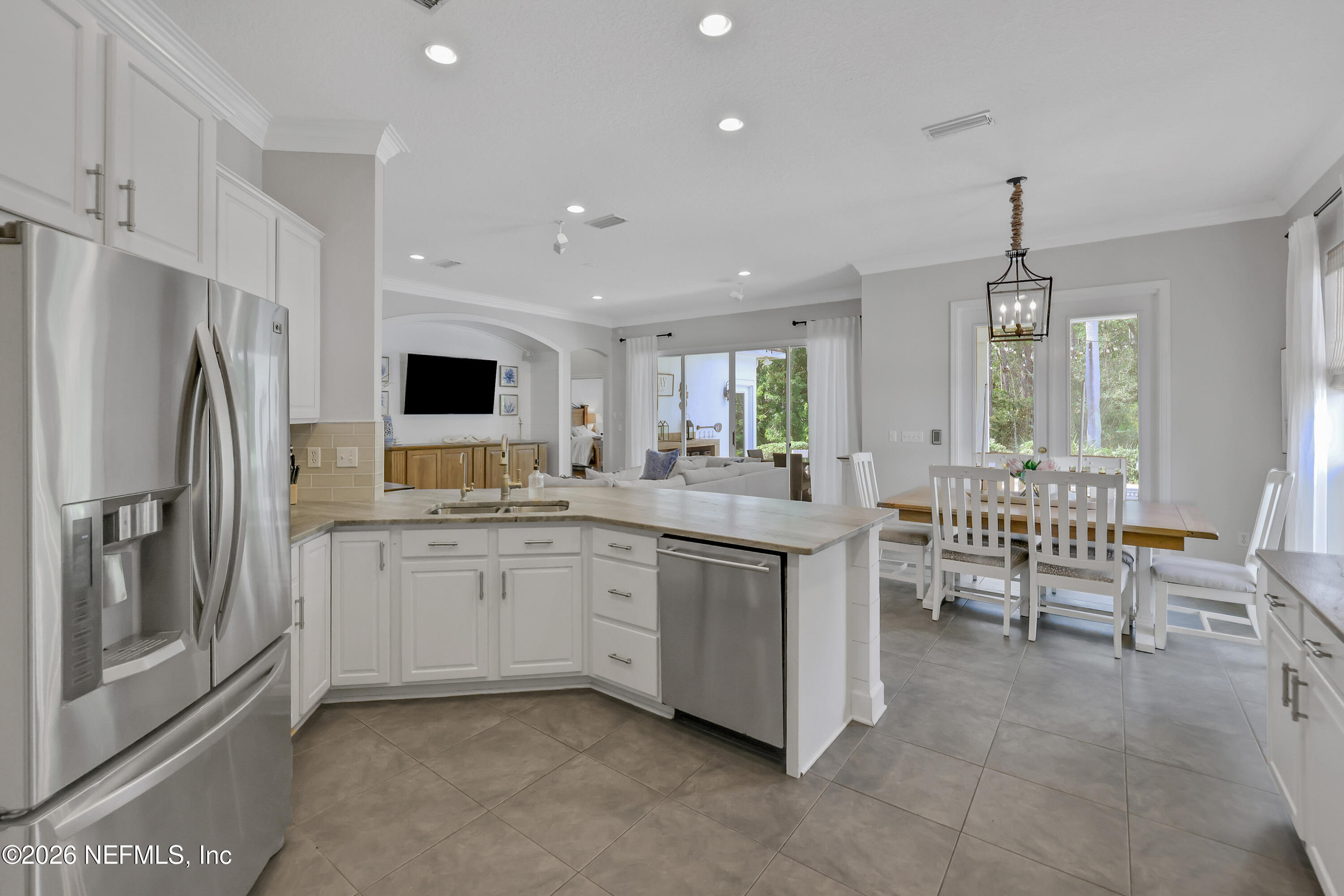 4933 BLACKHAWK Drive, St. Johns