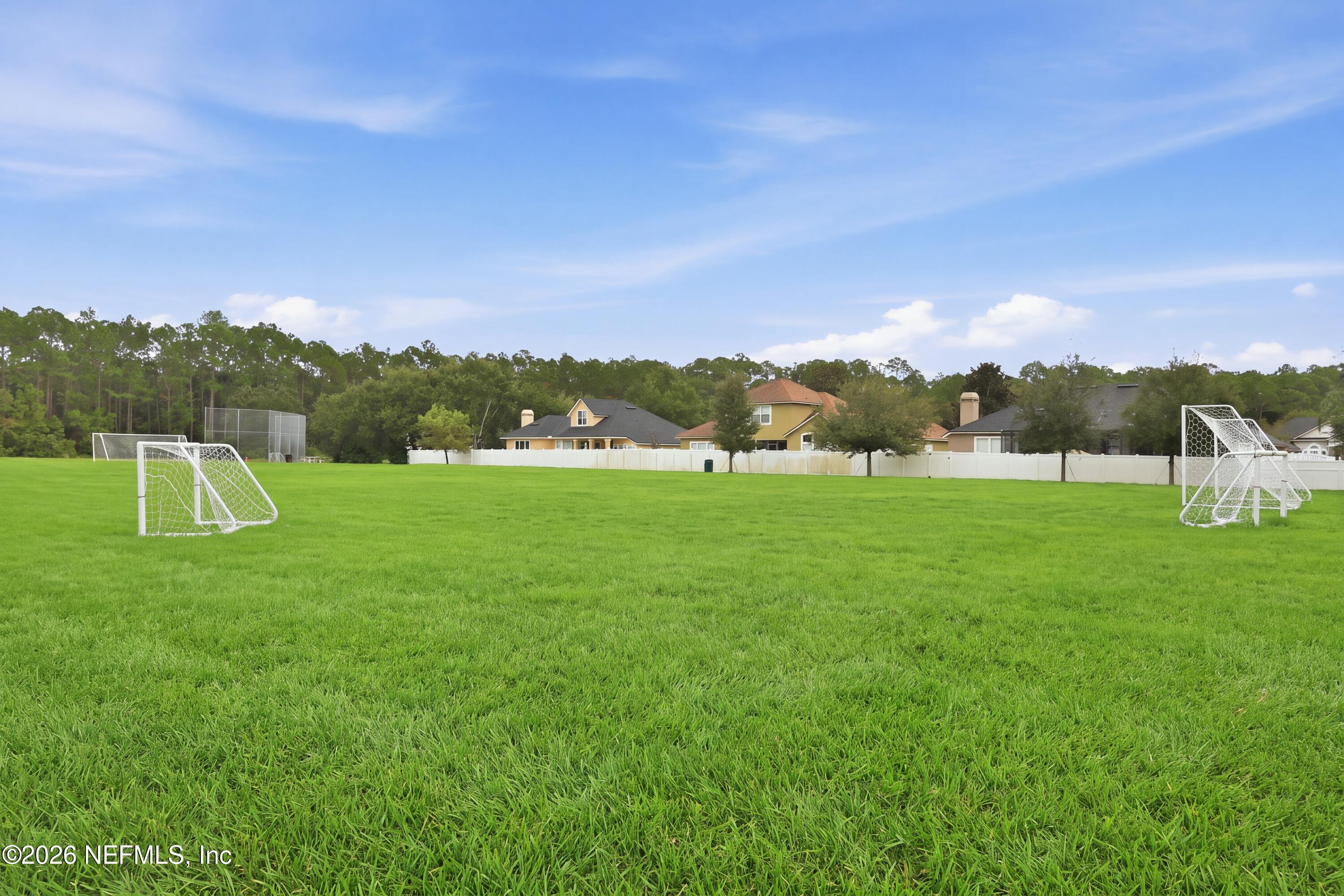 4933 BLACKHAWK Drive, St. Johns
