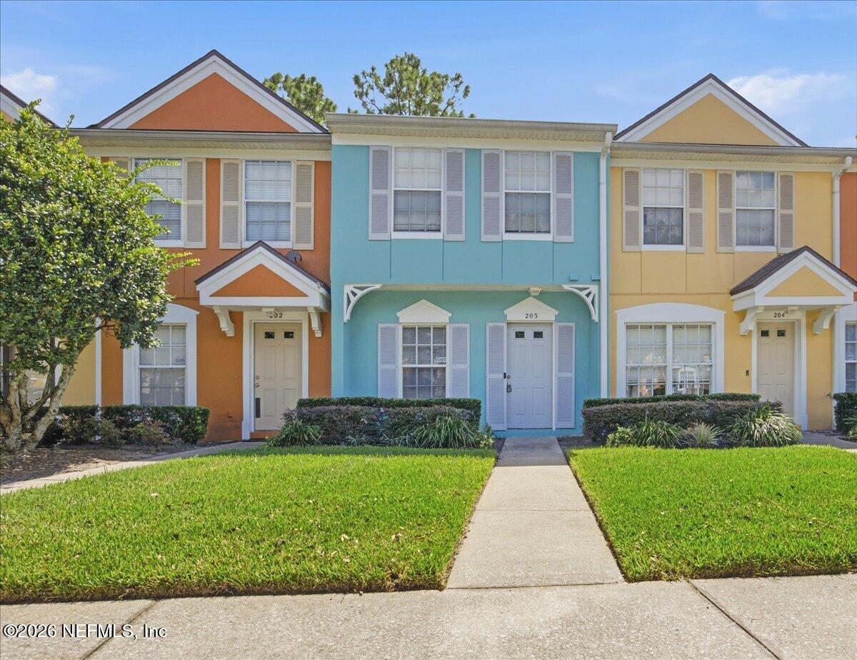 12311 KENSINGTON LAKES Drive 203
