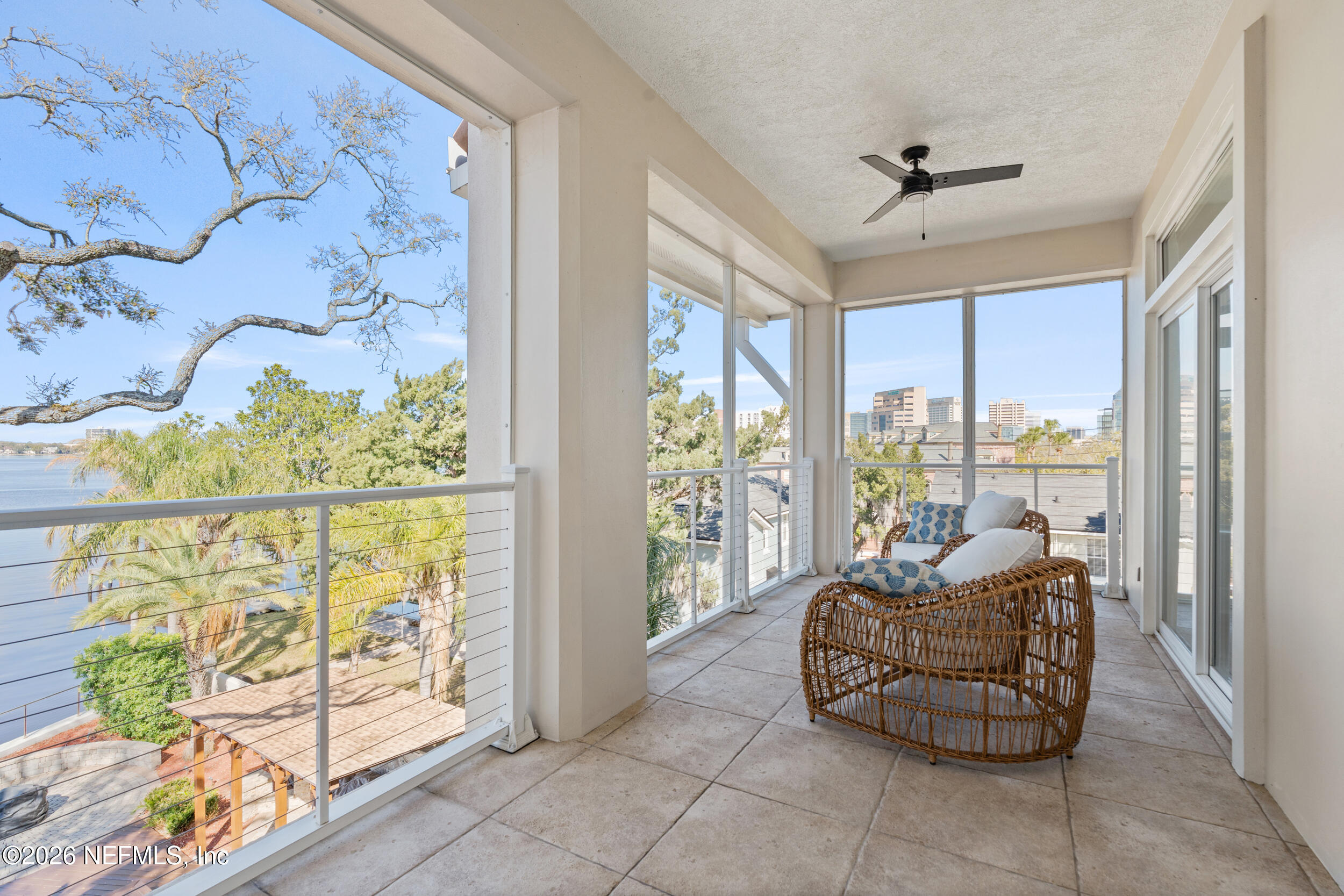 1616 RIVER Road 106