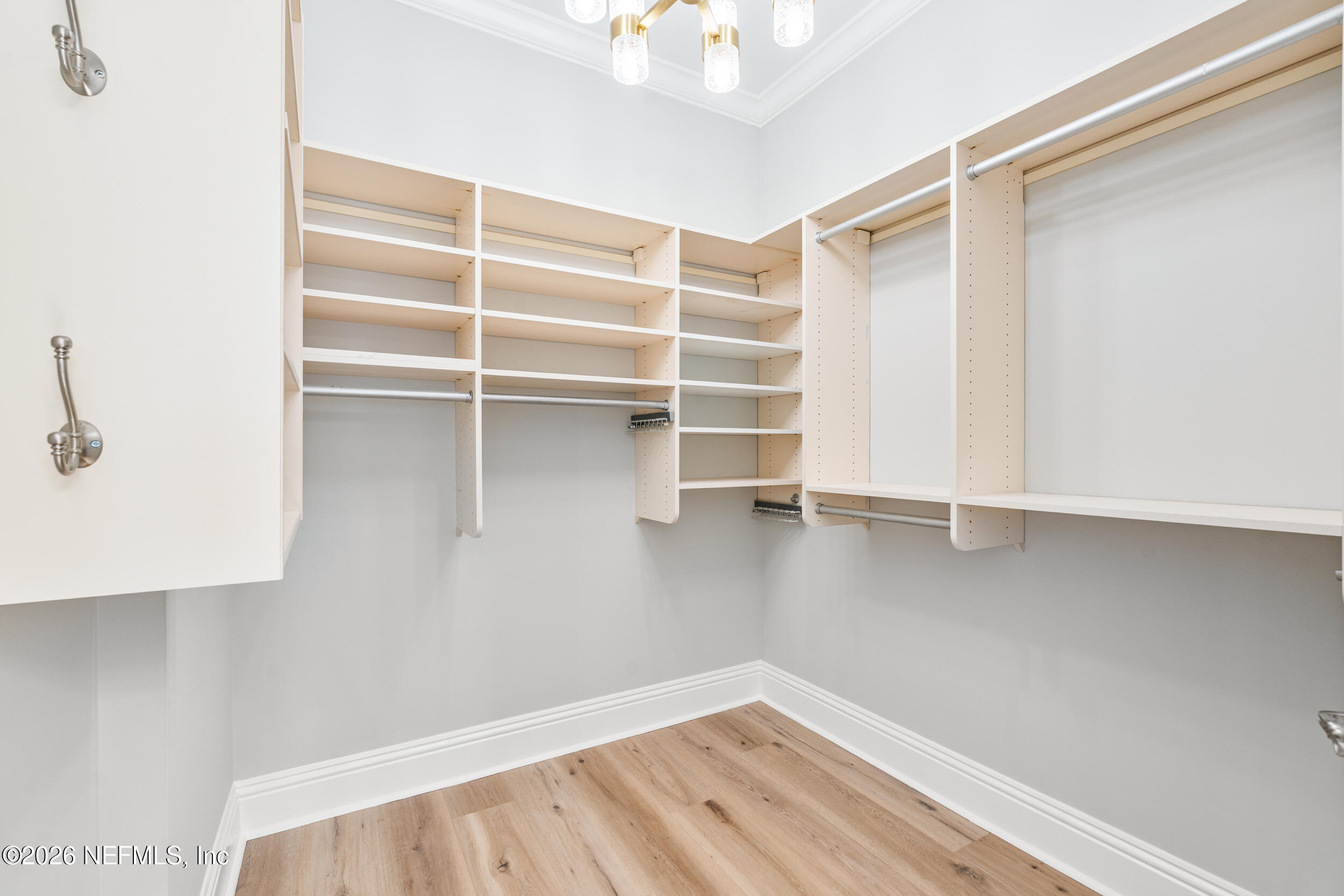 1616 RIVER Road 105