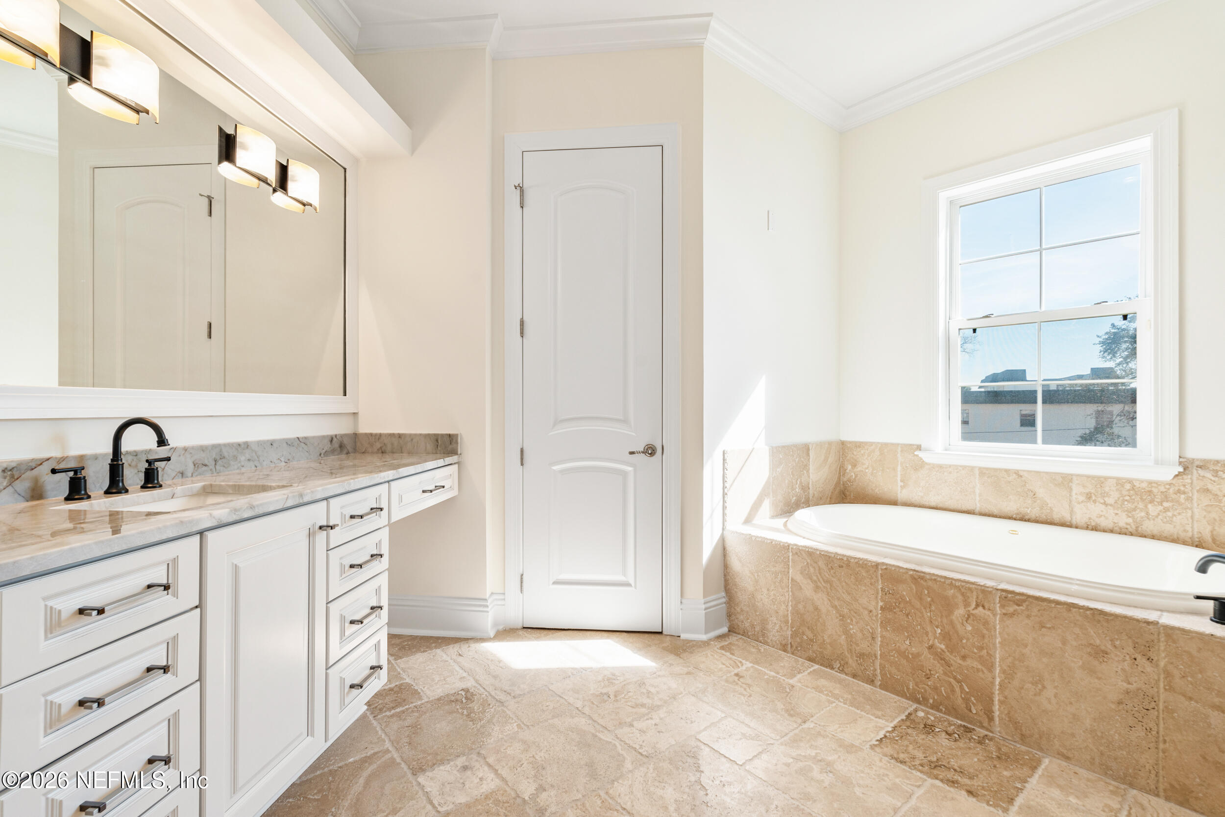 1616 RIVER Road 105