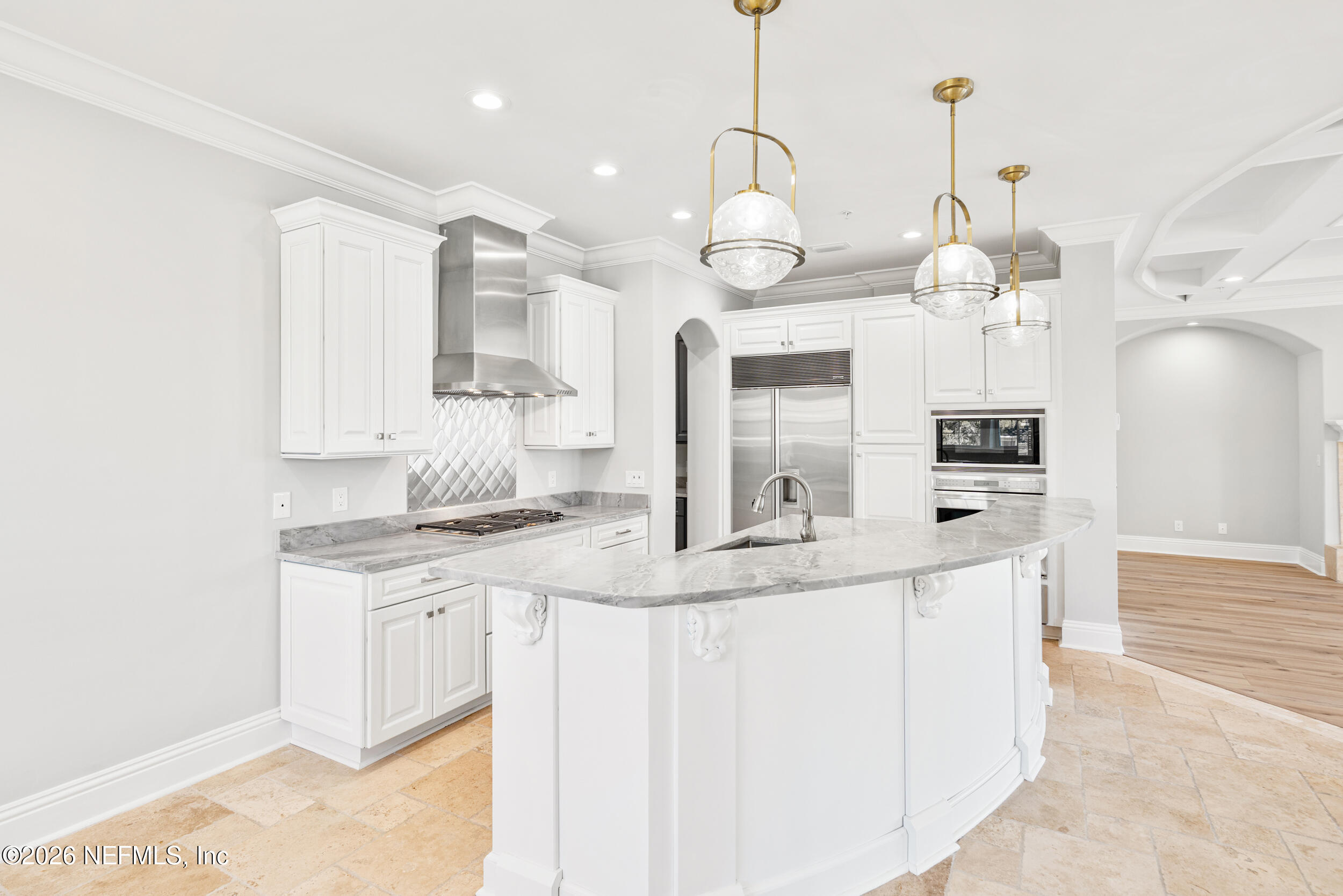 1616 RIVER Road 105