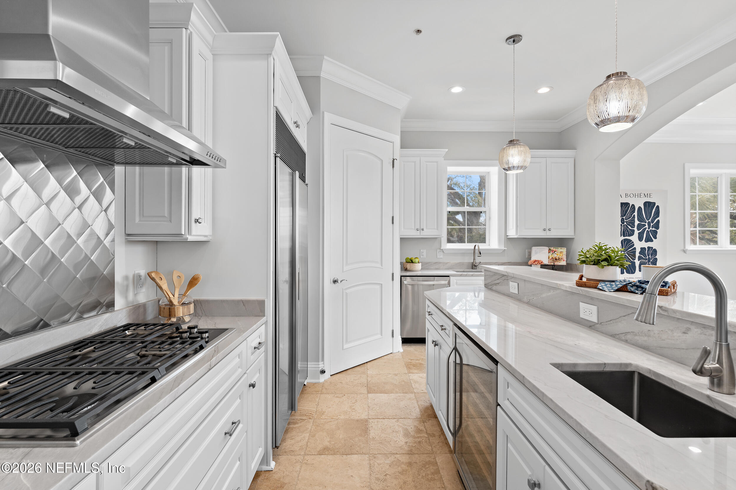 1616 RIVER Road 104