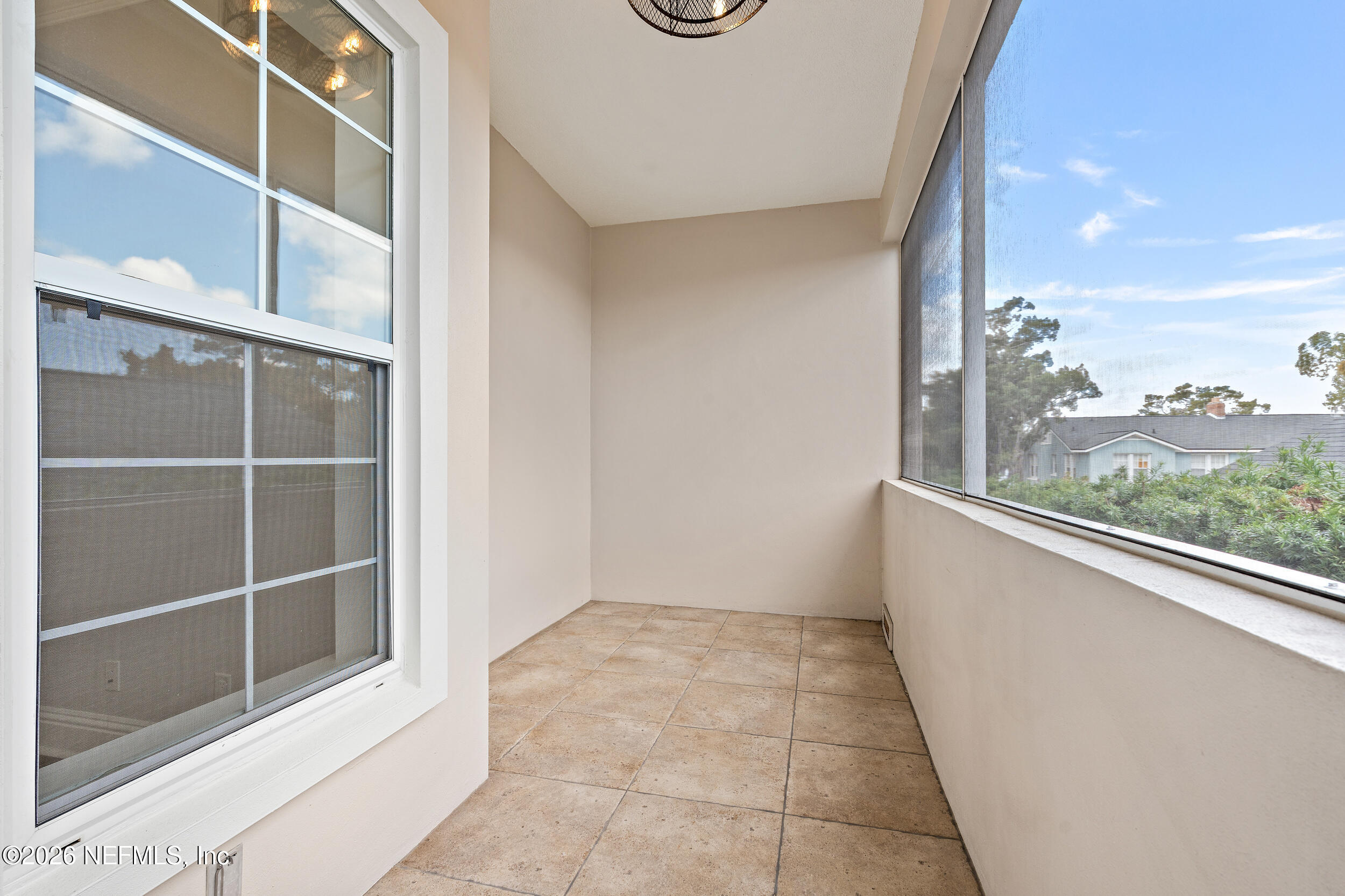 1616 RIVER Road 103