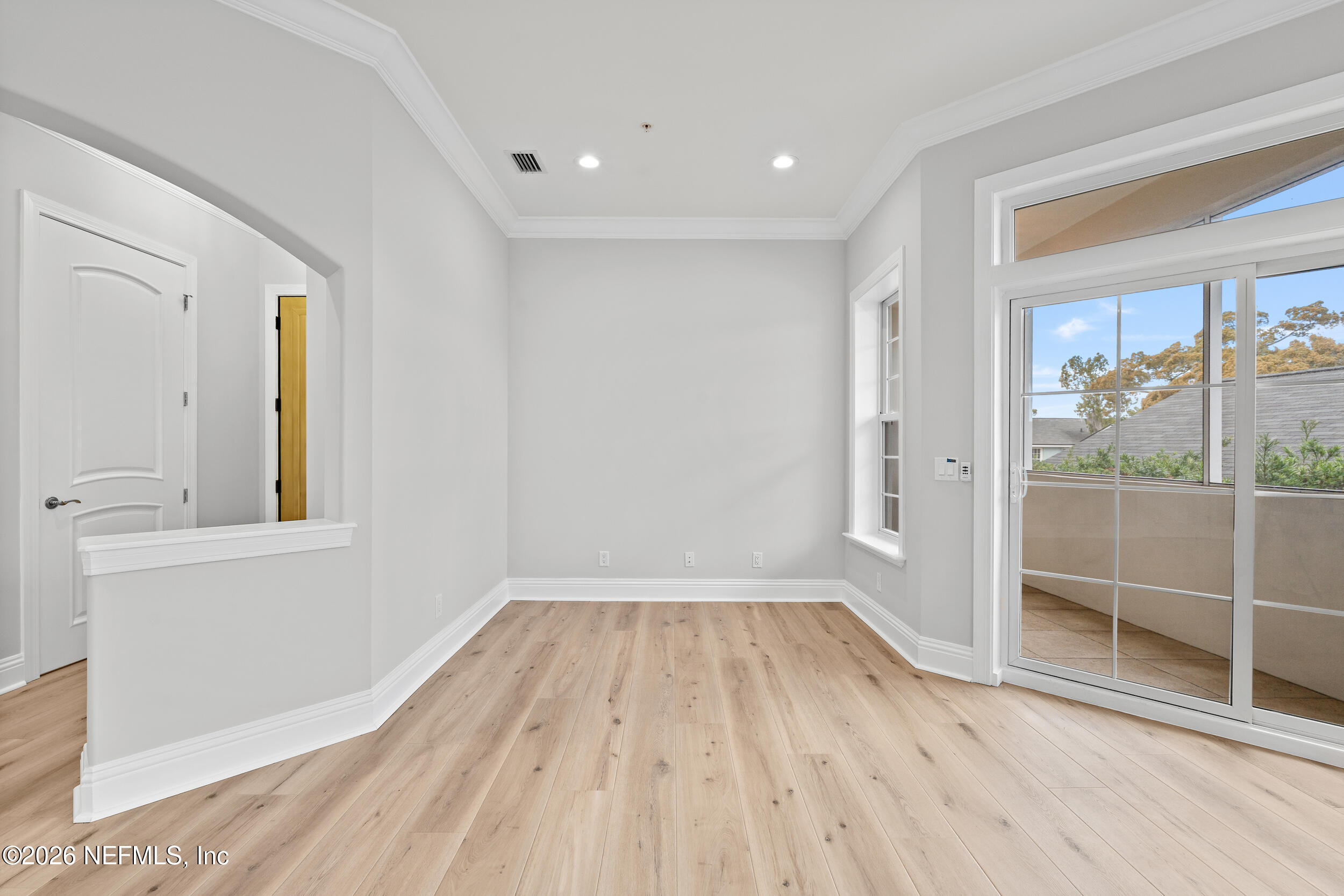 1616 RIVER Road 103