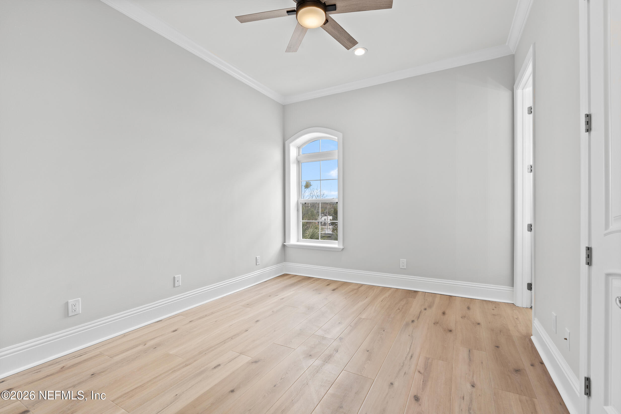 1616 RIVER Road 103