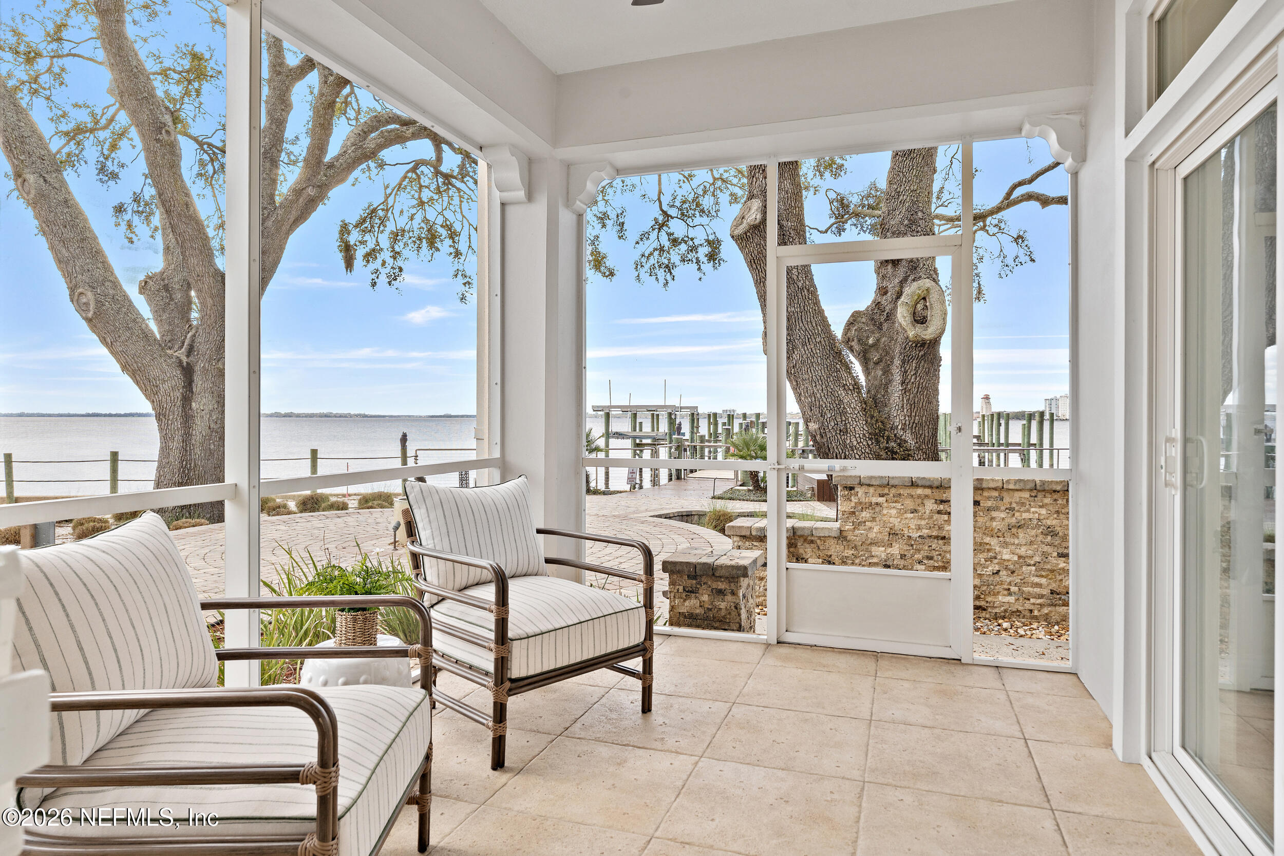 1616 RIVER Road 102