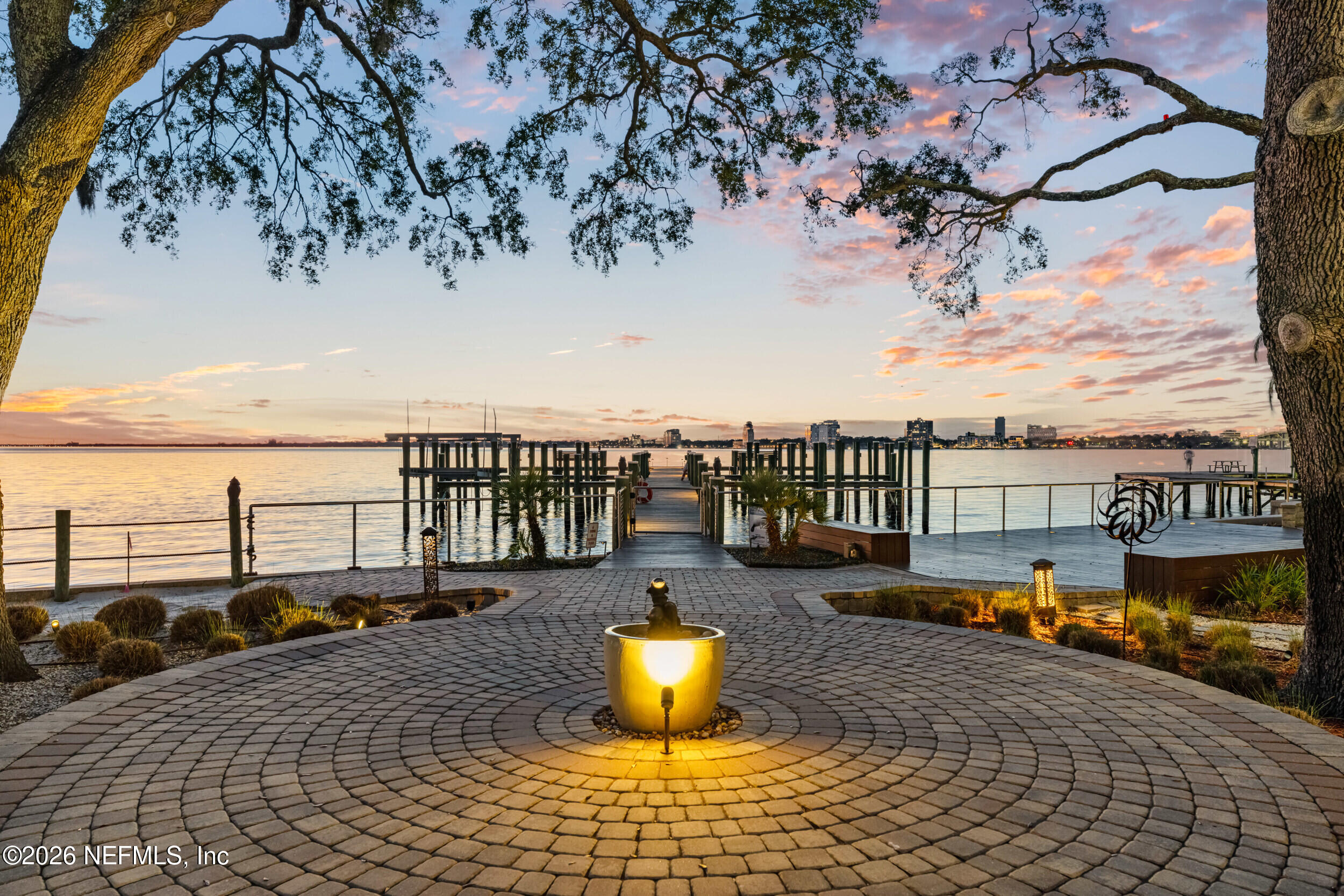 1616 RIVER Road 102