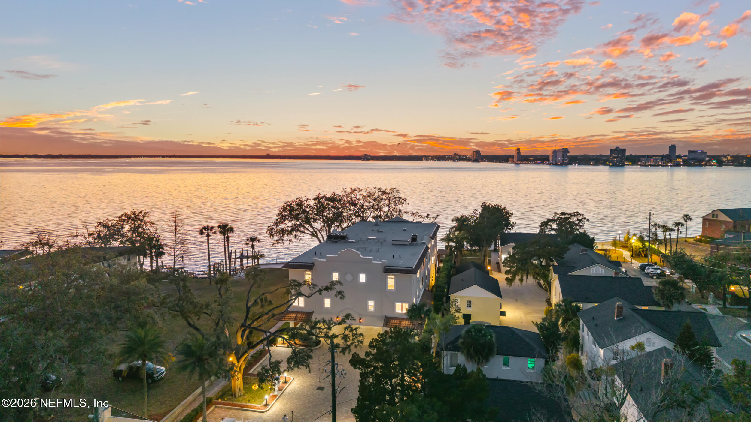 1616 RIVER Road 102