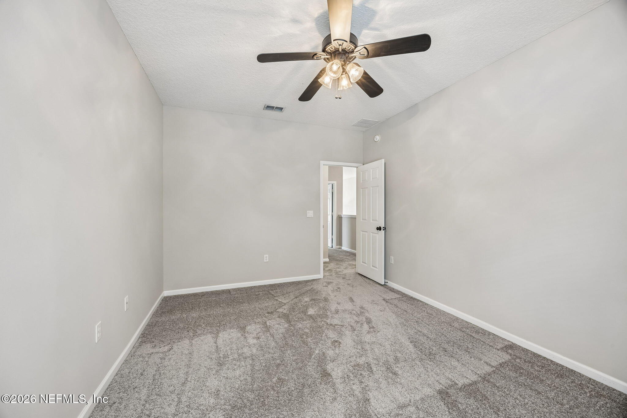 1520 MAJESTIC VIEW Lane