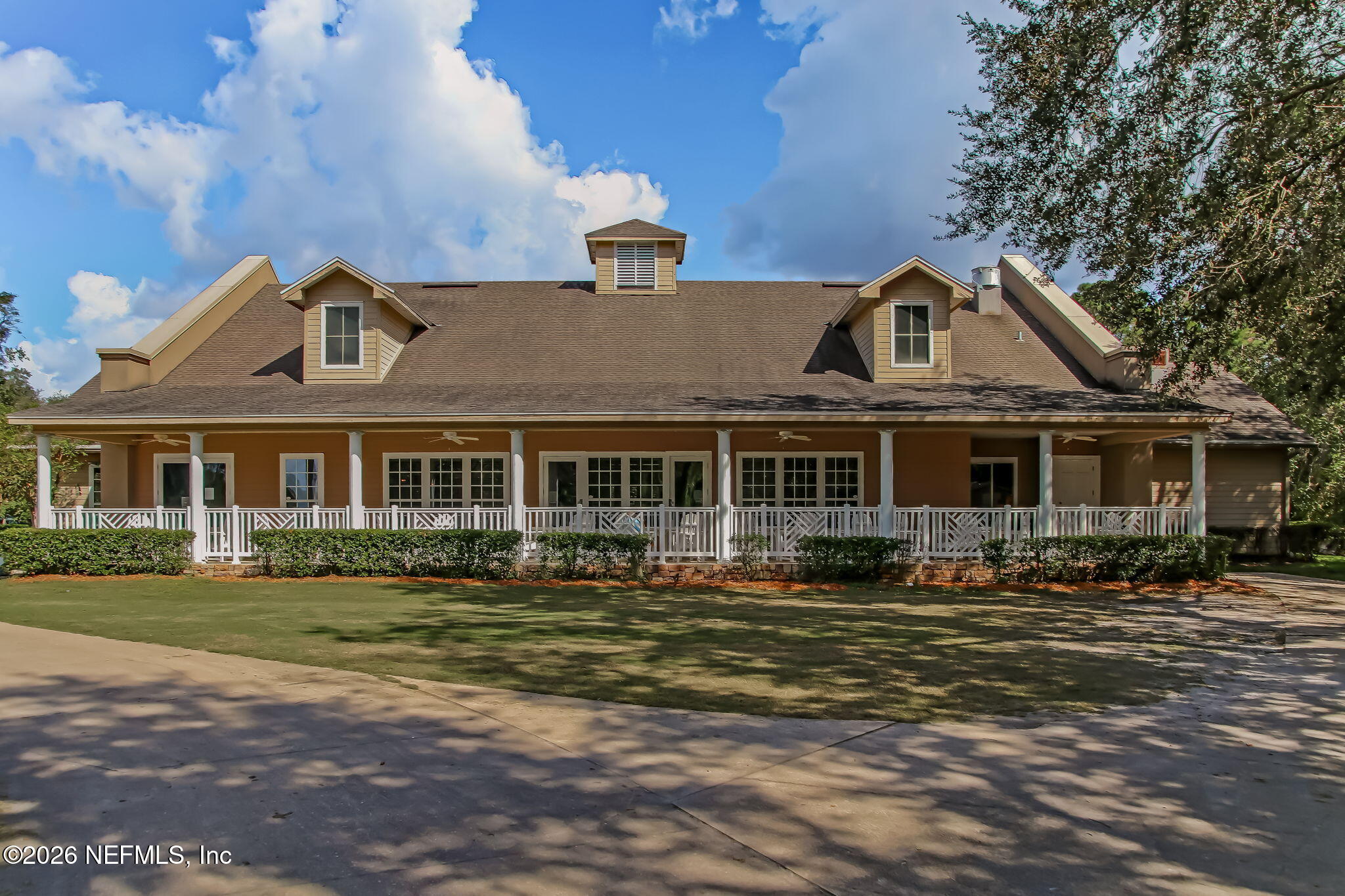 1520 MAJESTIC VIEW Lane