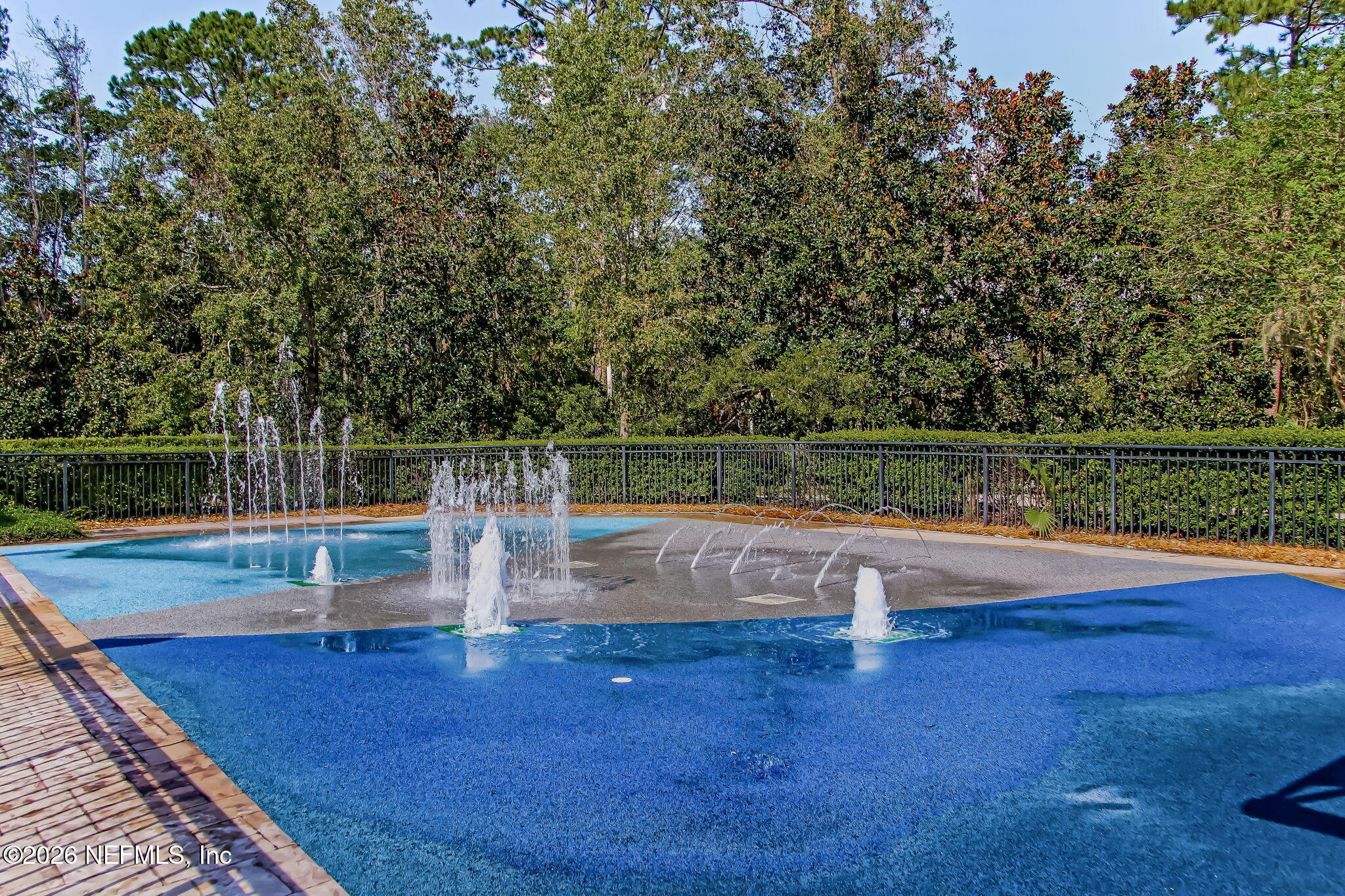 1520 MAJESTIC VIEW Lane