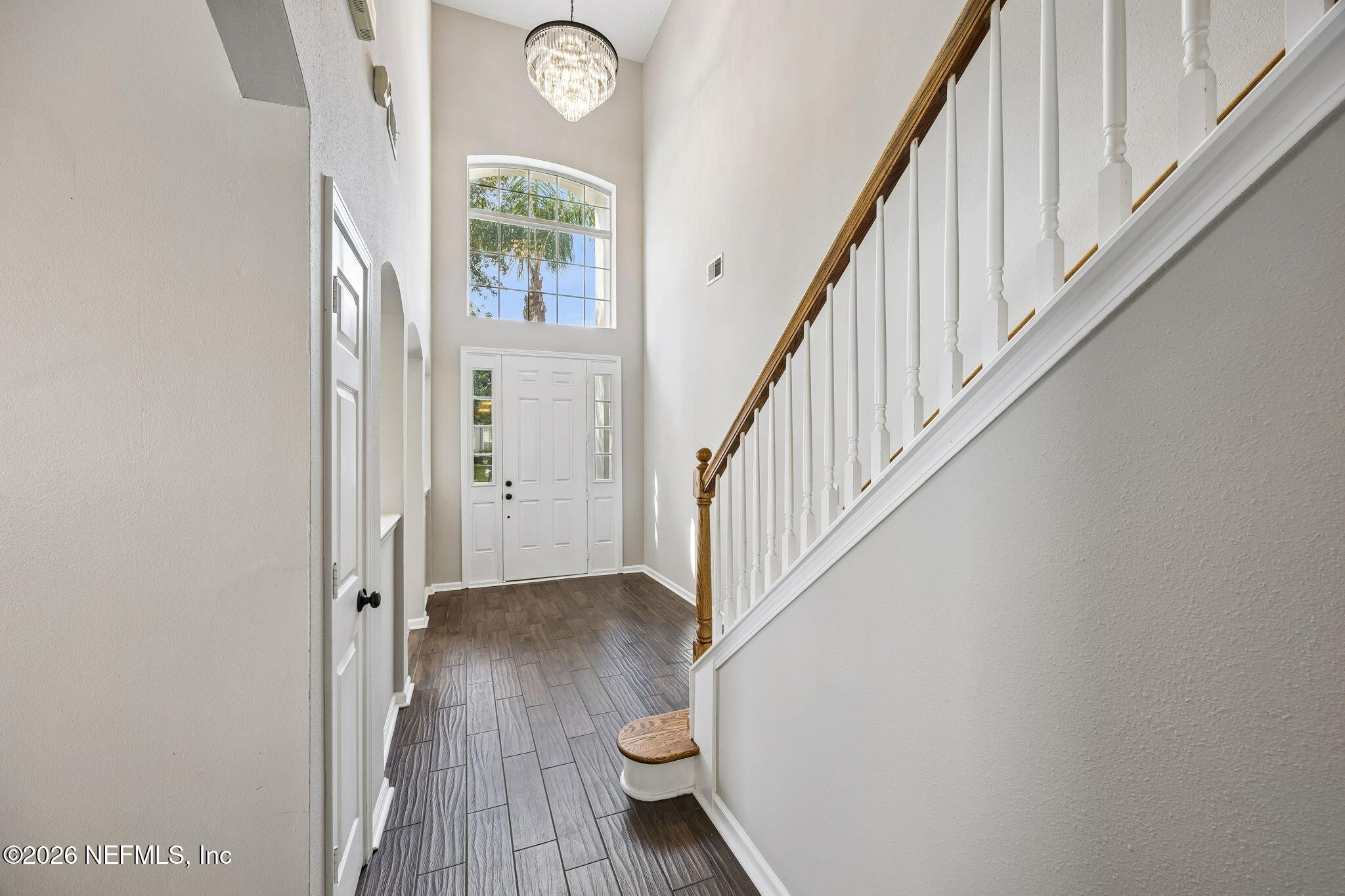 1520 MAJESTIC VIEW Lane