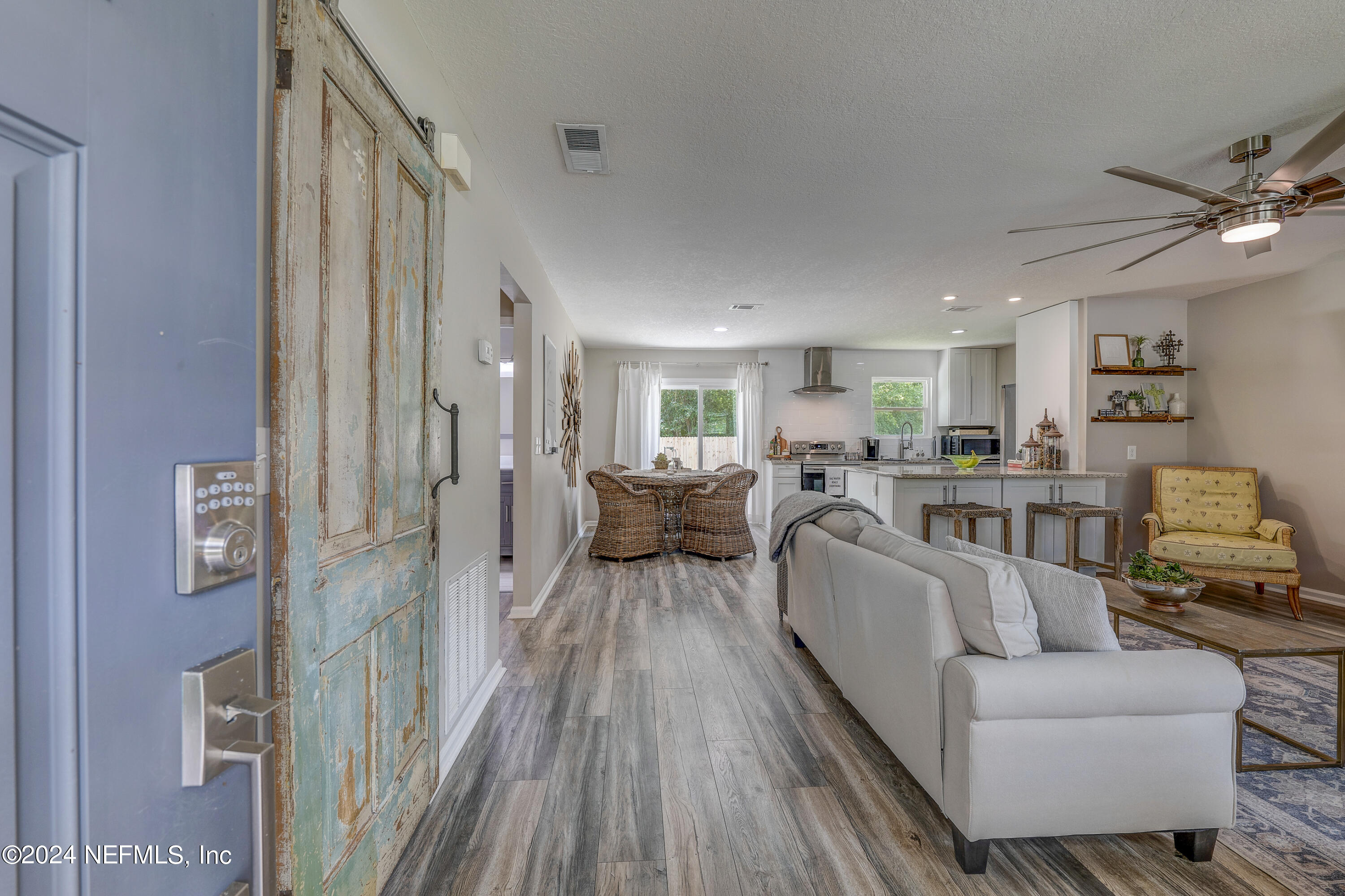 3558 EUNICE Road