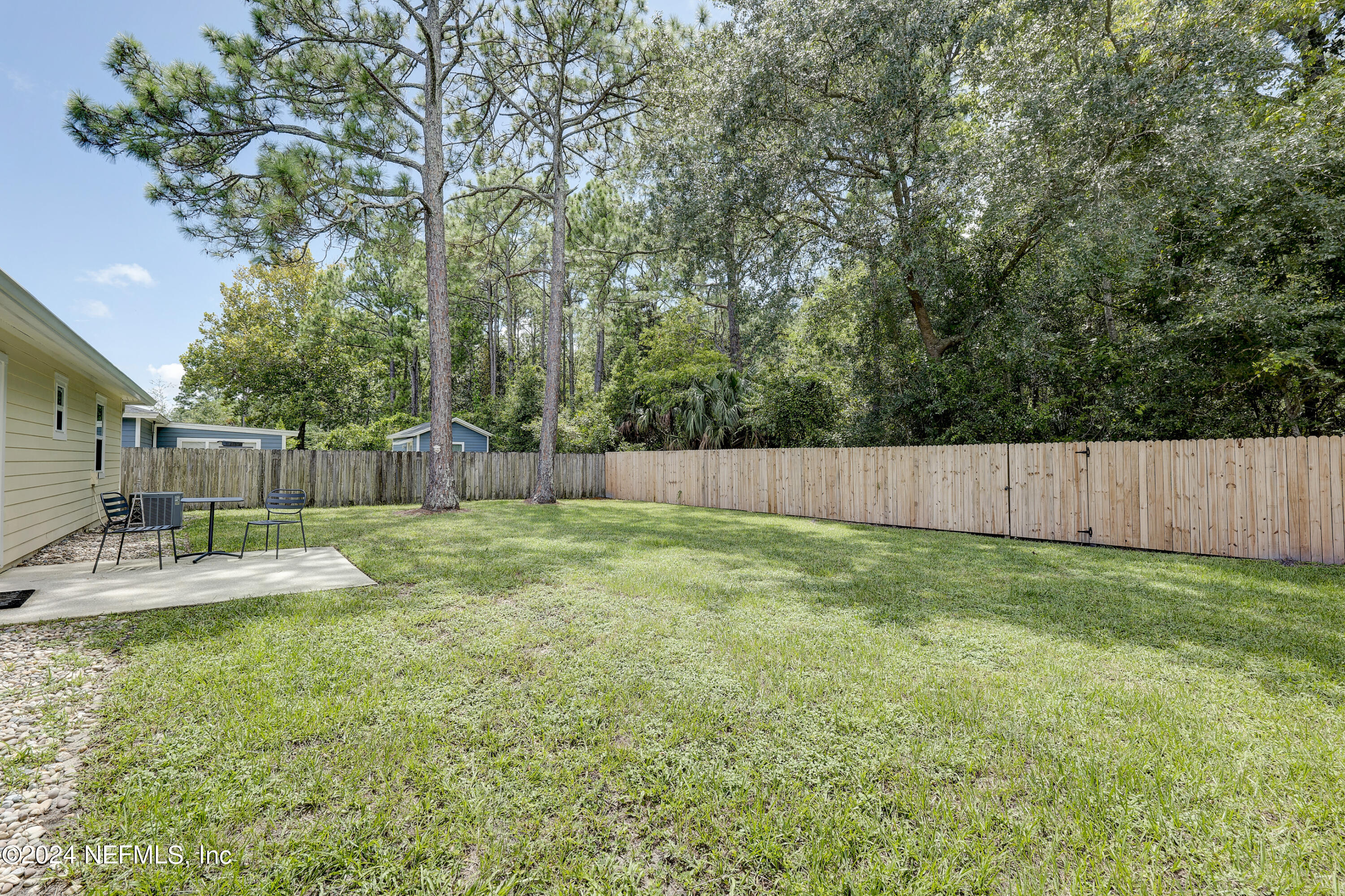 3558 EUNICE Road