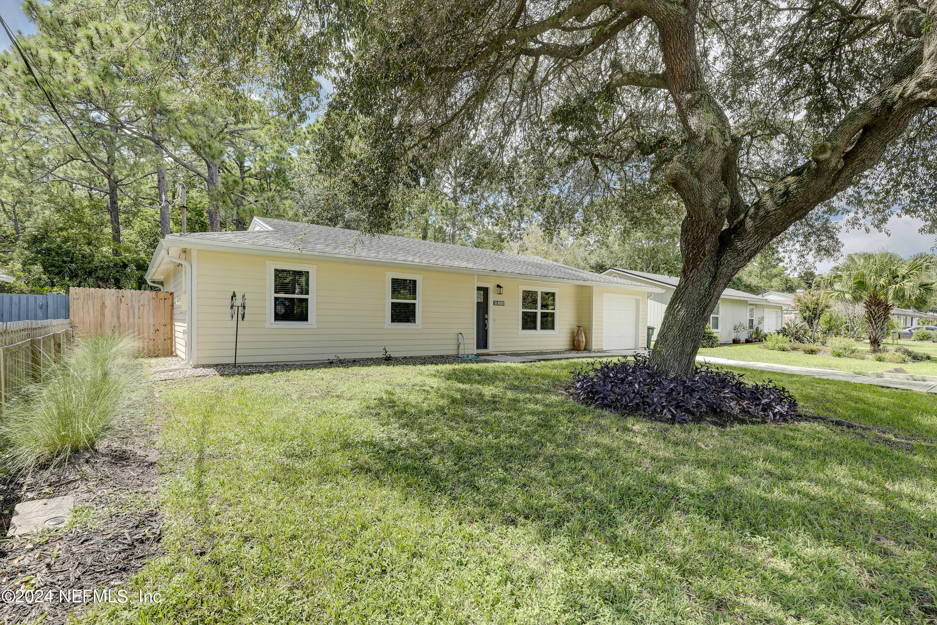 3558 EUNICE Road