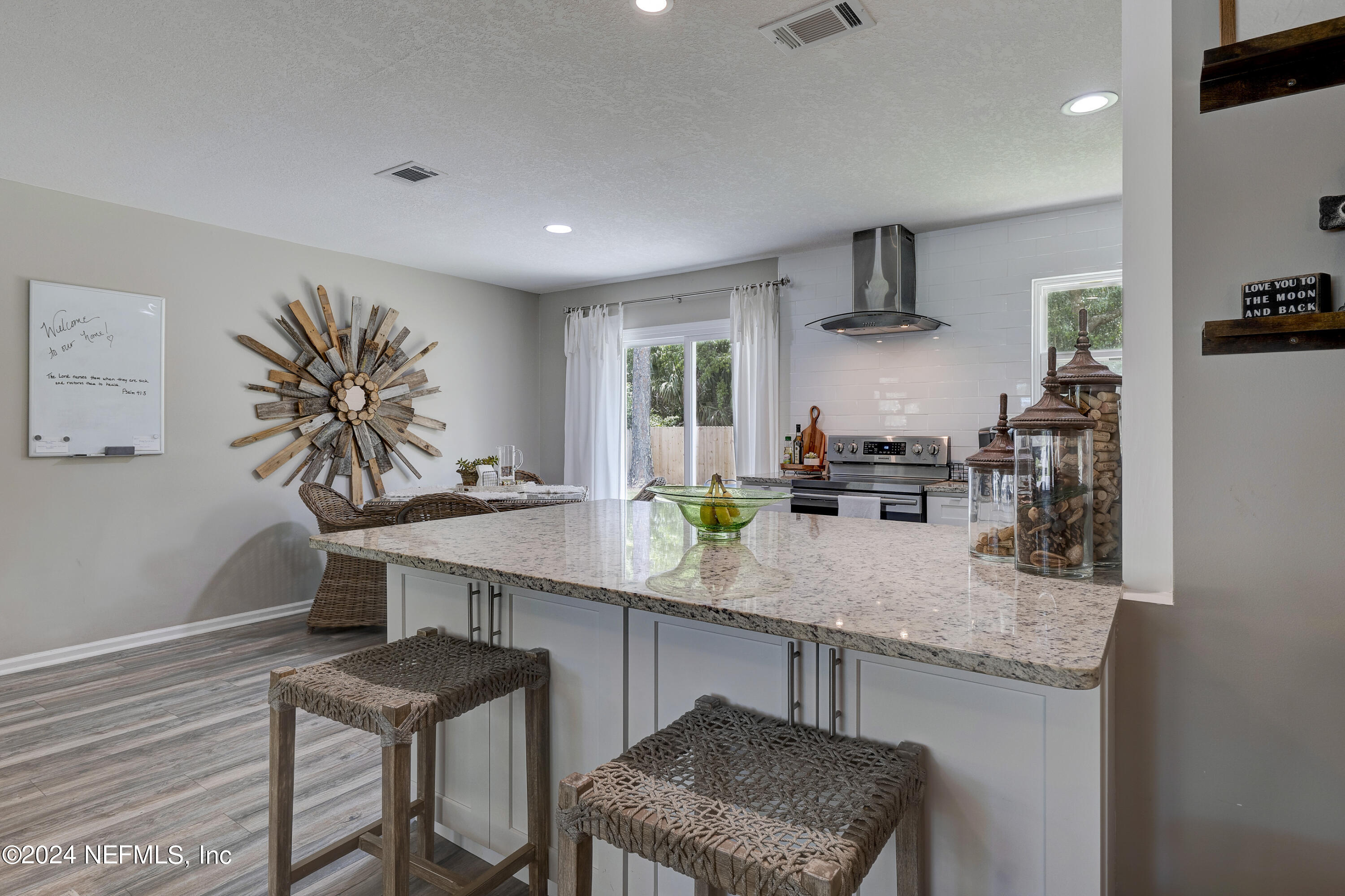 3558 EUNICE Road
