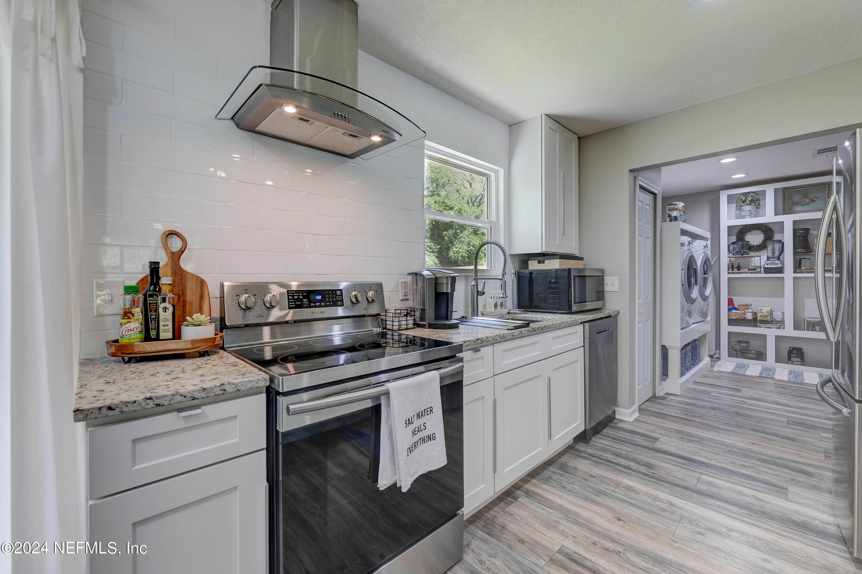3558 EUNICE Road