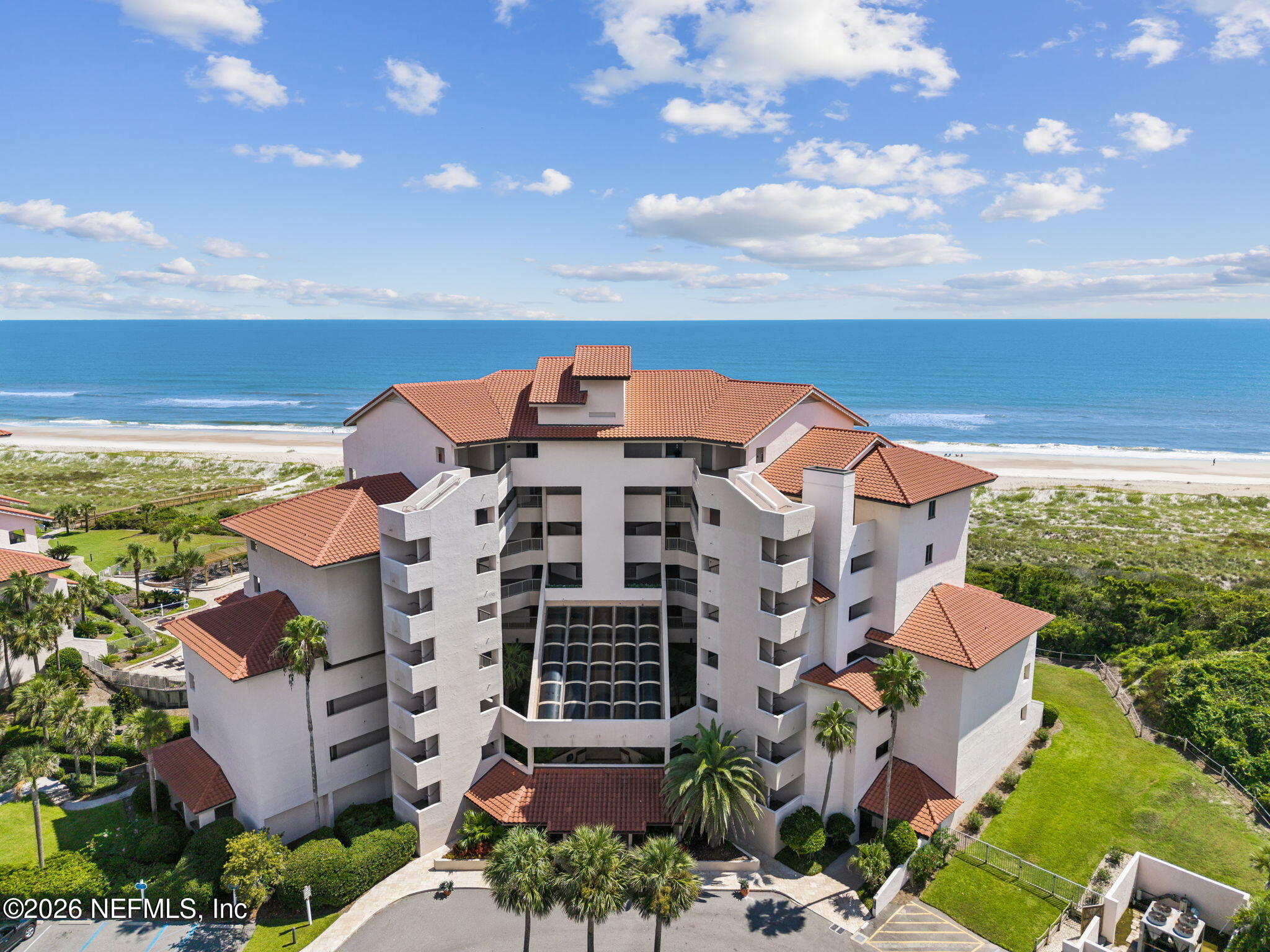 233 SANDCASTLES COURT Court 233