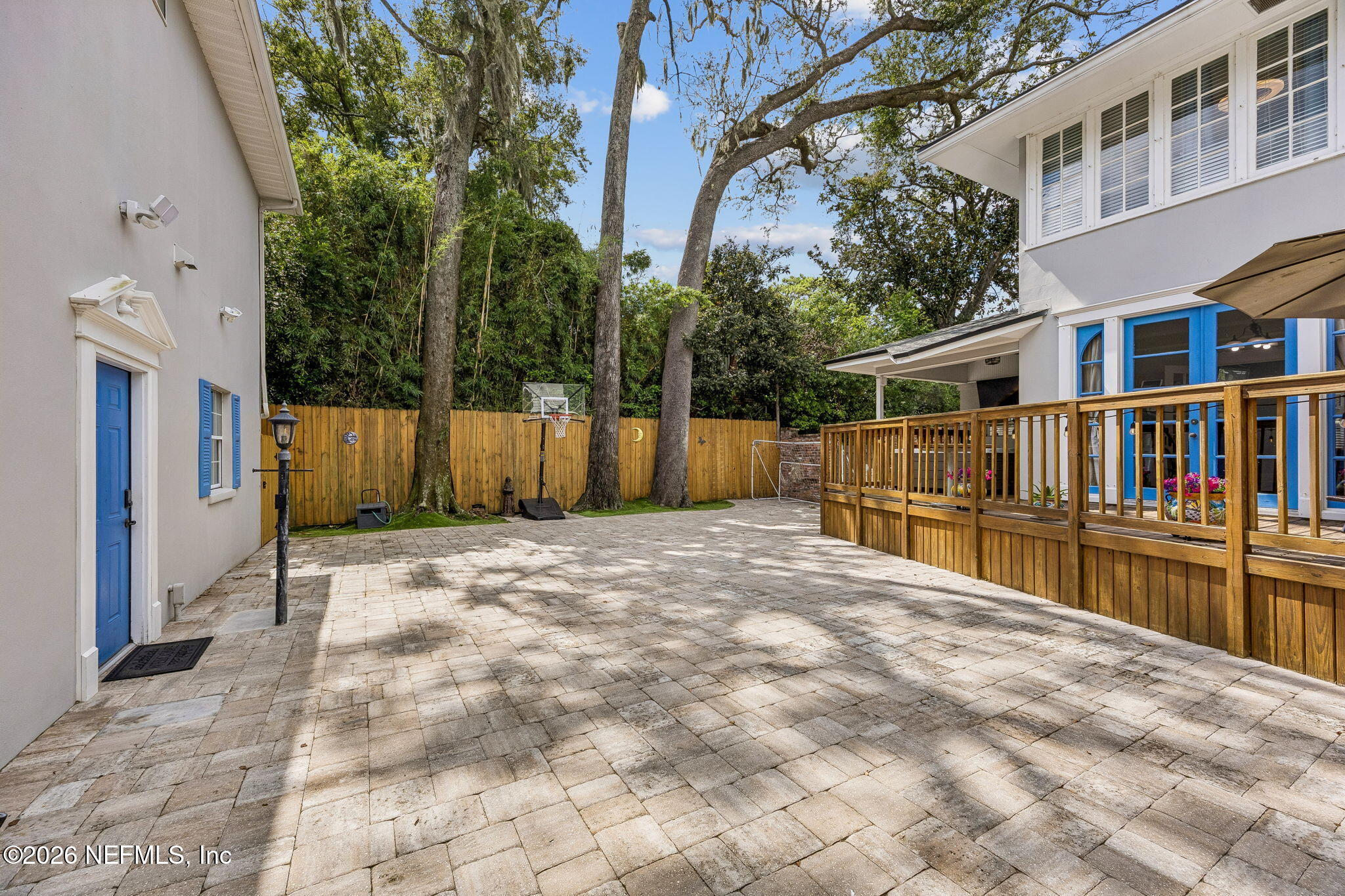 3008 HERSCHEL Street