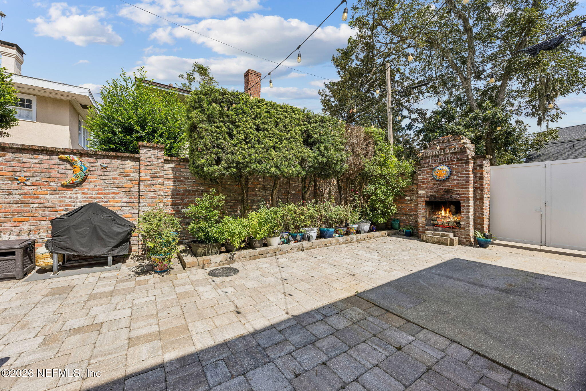 3008 HERSCHEL Street