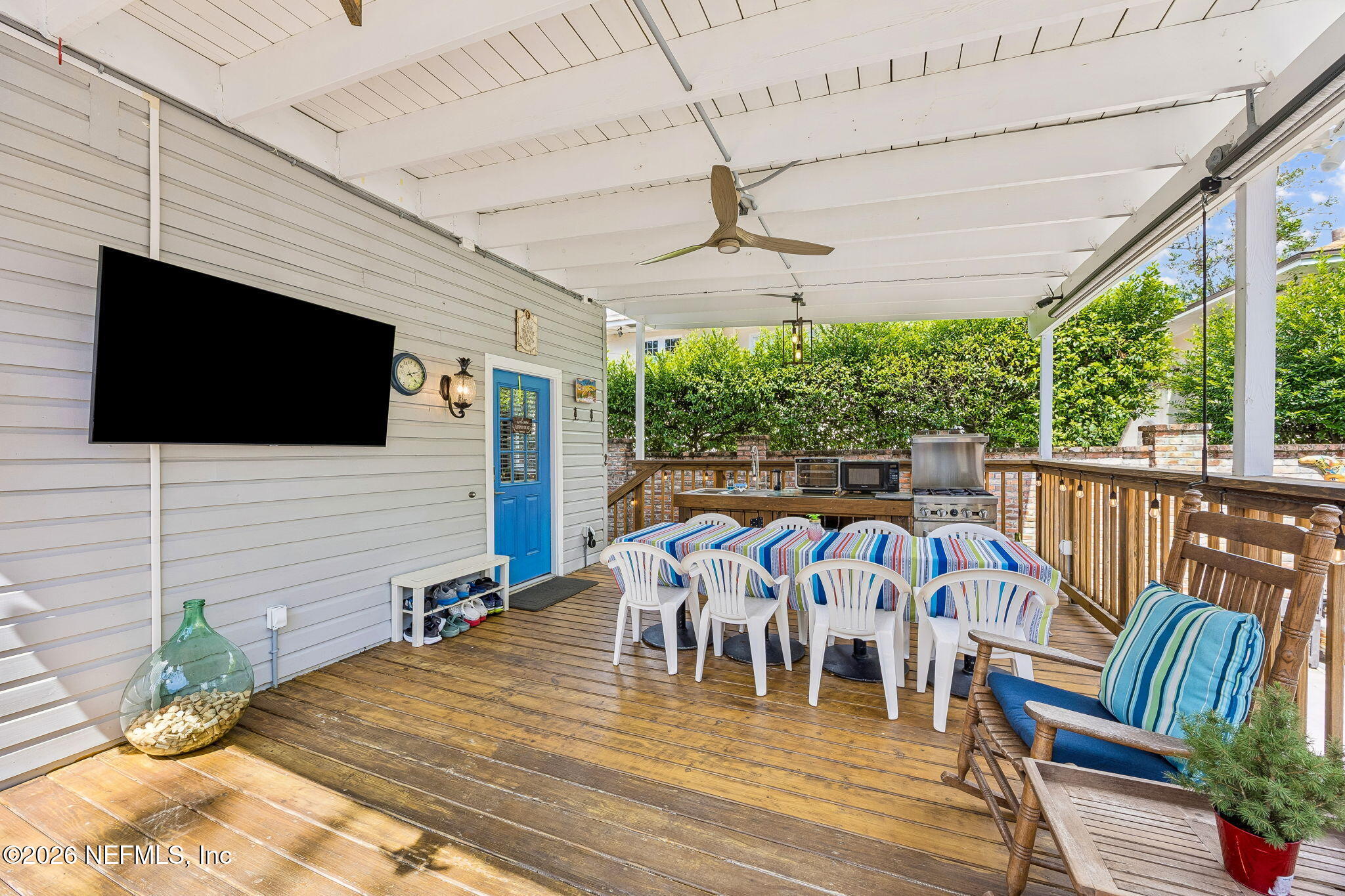 3008 HERSCHEL Street